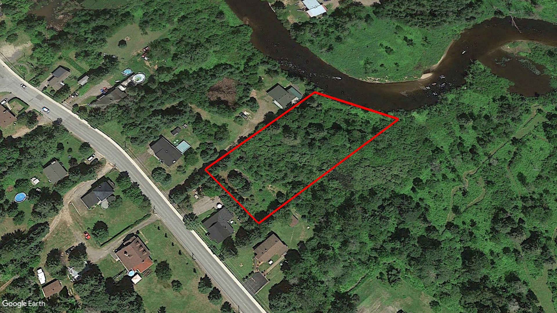 Tax Sale Des Laurentides, Quebec - 5196-83-5873