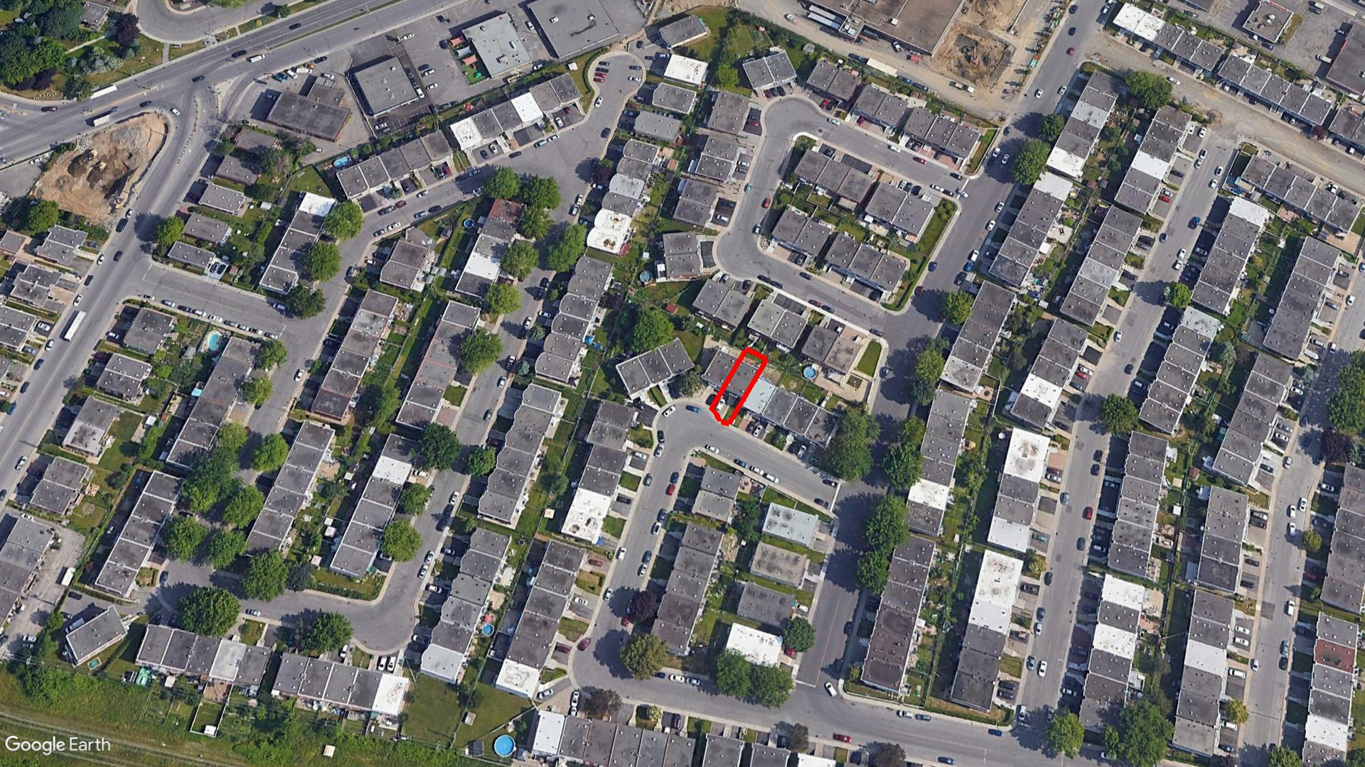 Tax Sale Montreal, Quebec - 040360-35