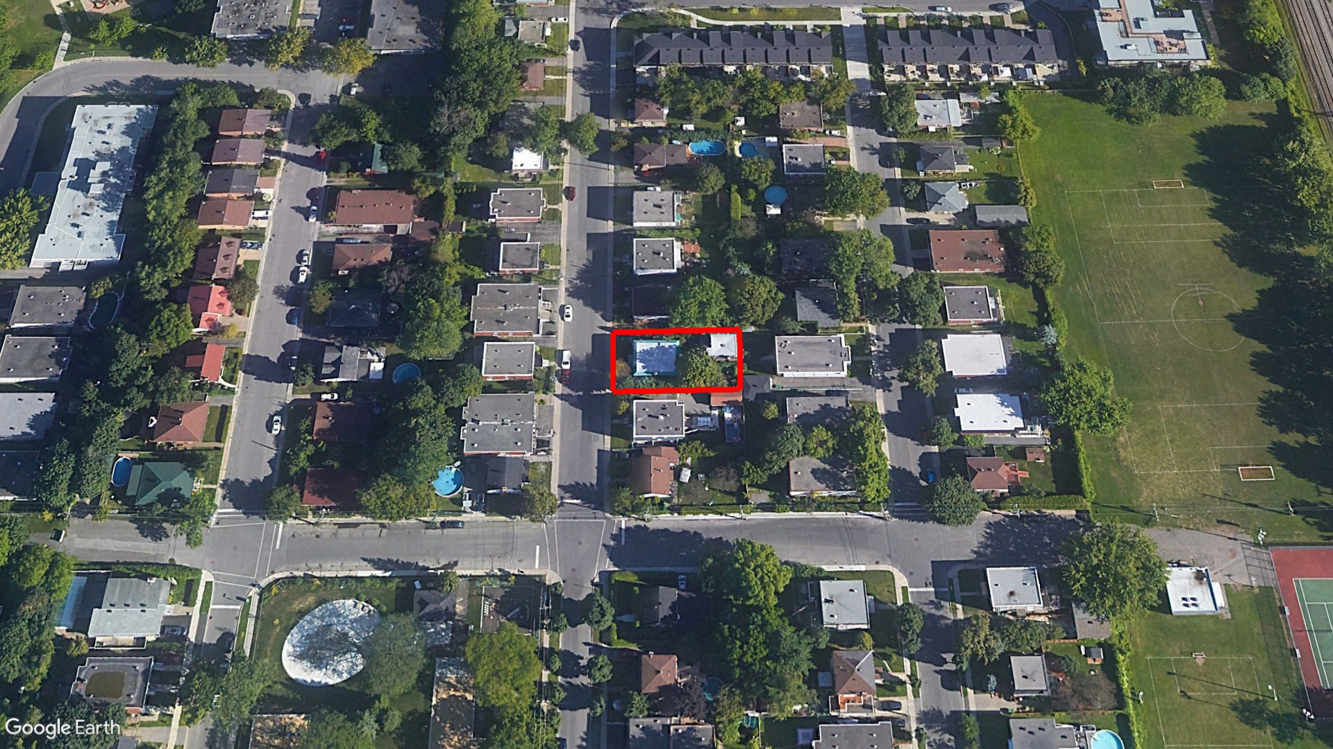 Tax Sale Montreal, Quebec - 040242-04 