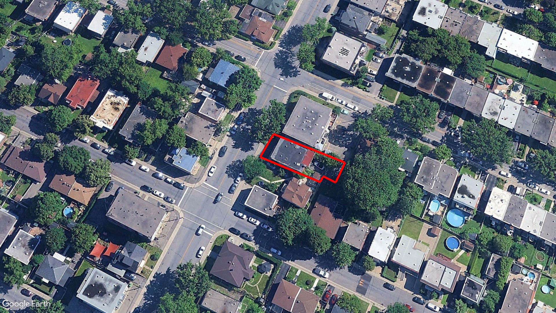 Tax Sale Montreal, Quebec - 020817-39