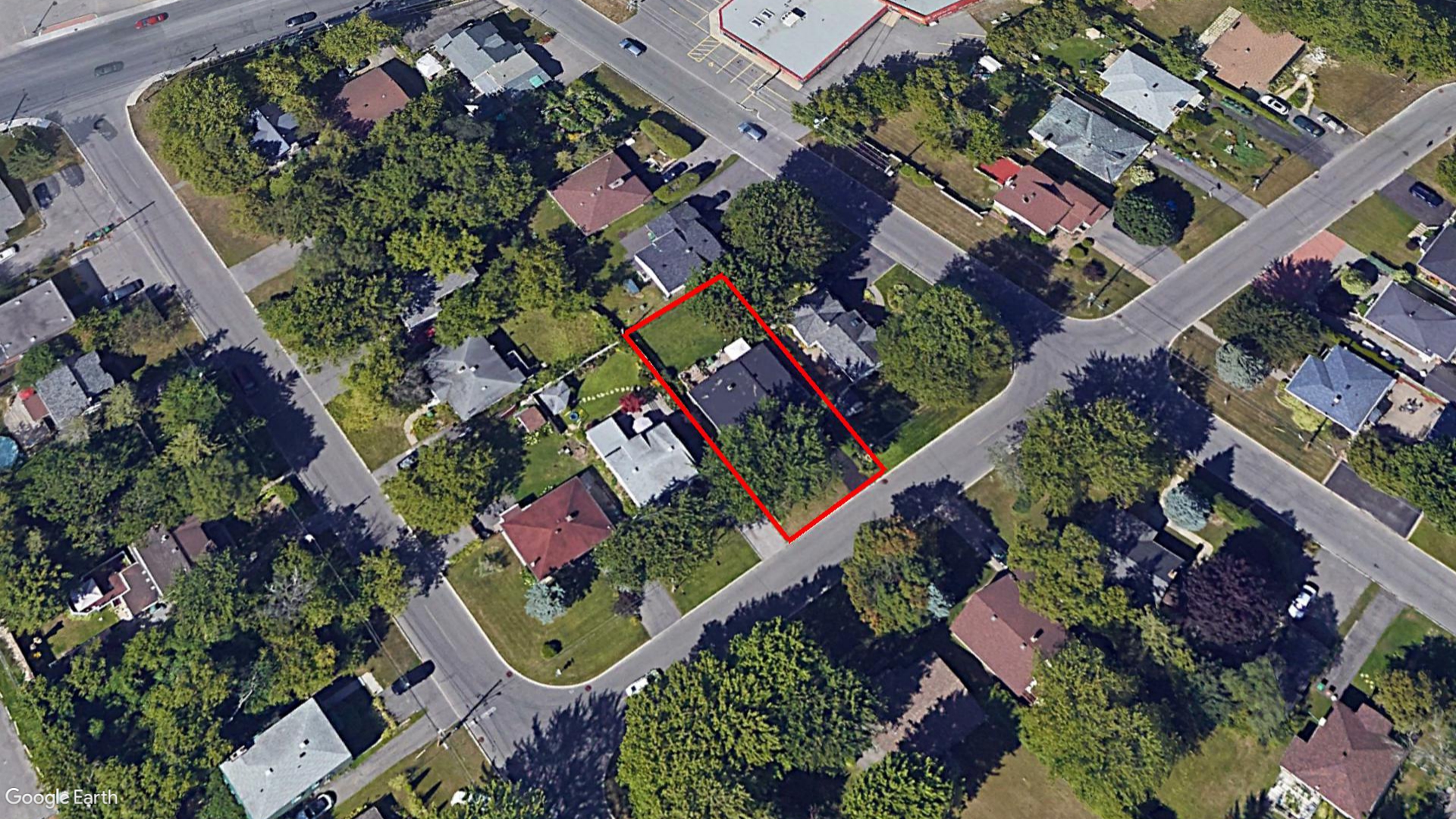 Tax Sale Montreal, Quebec - 040763-49