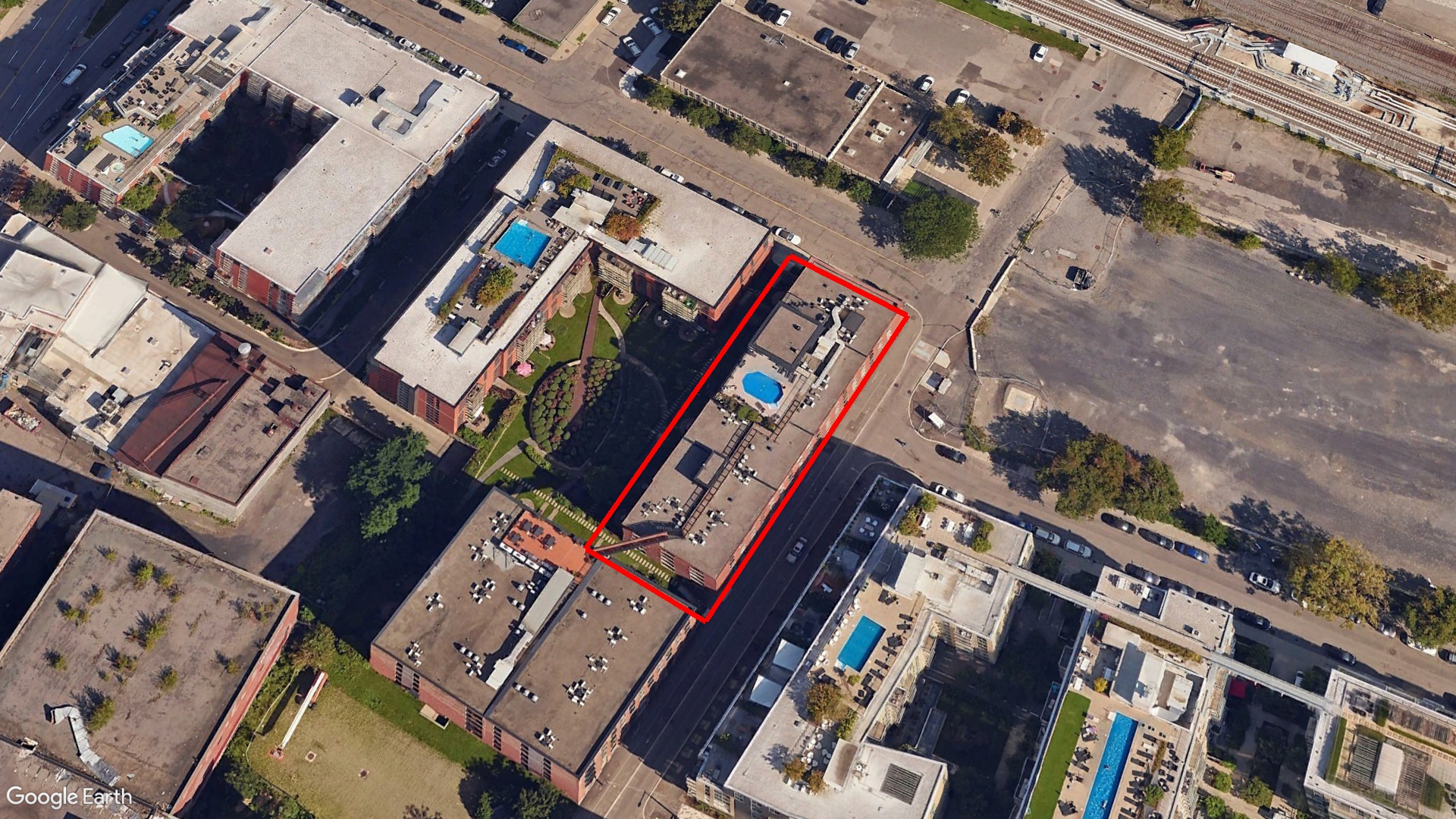 Tax Sale Montreal, Quebec - 120210-09