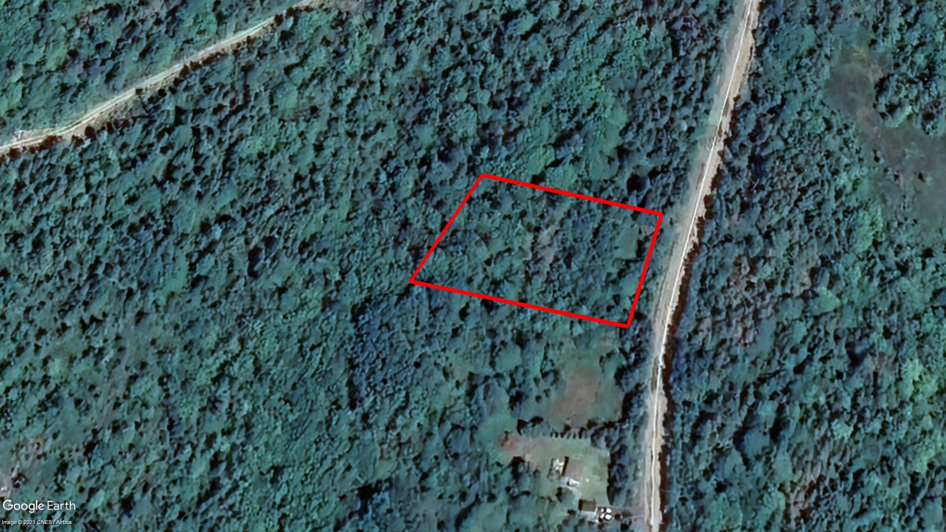 Tax Sale Queens, Nova Scotia - 01338536