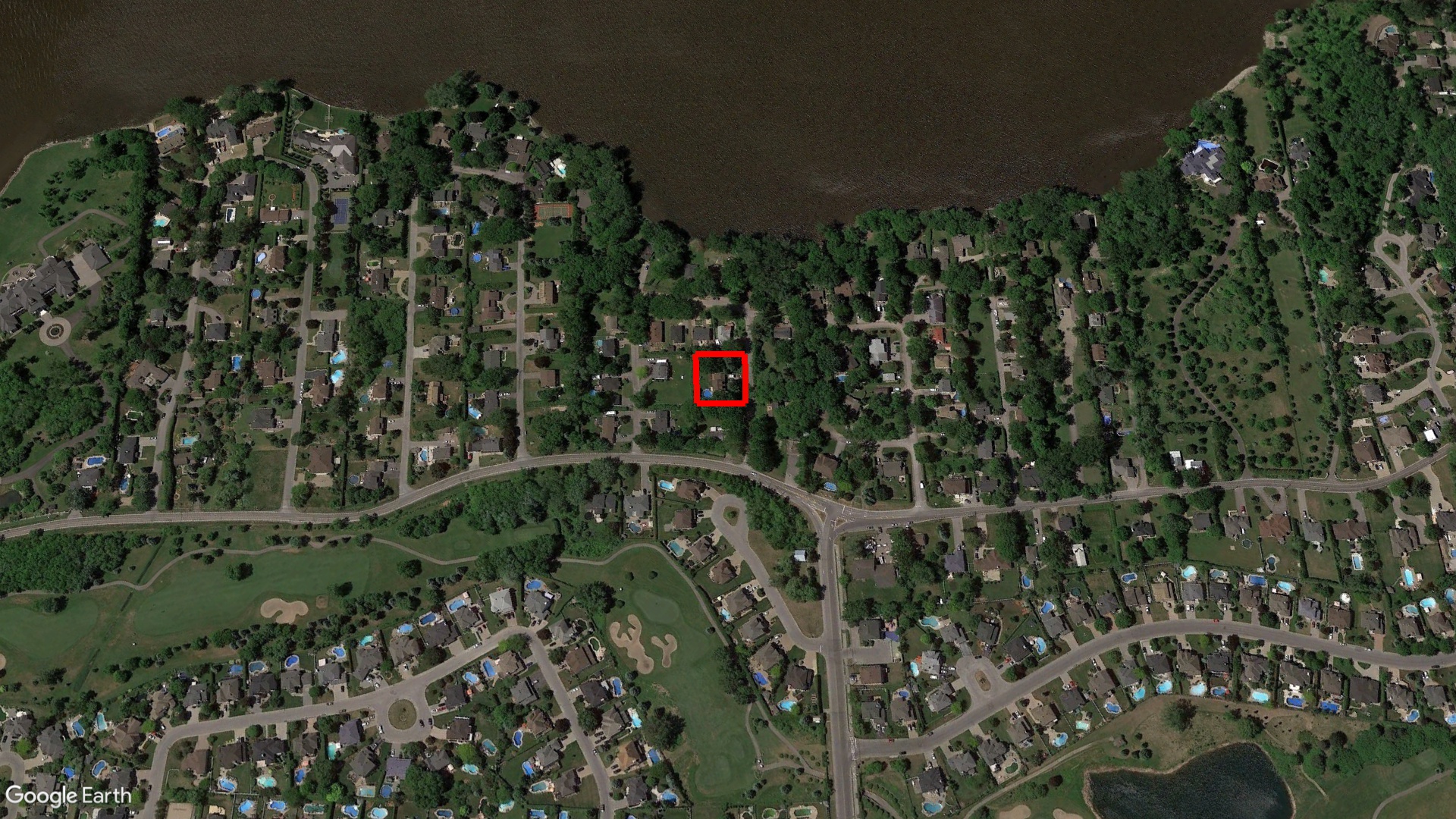 Tax Sale Montreal, Quebec - 040509-32