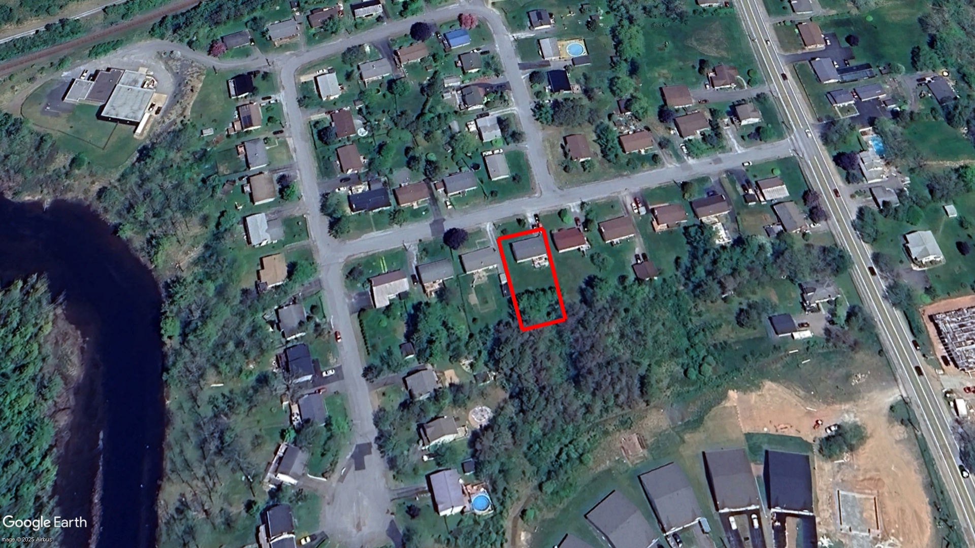 Tax Sale East Hants, Nova Scotia - 03559076