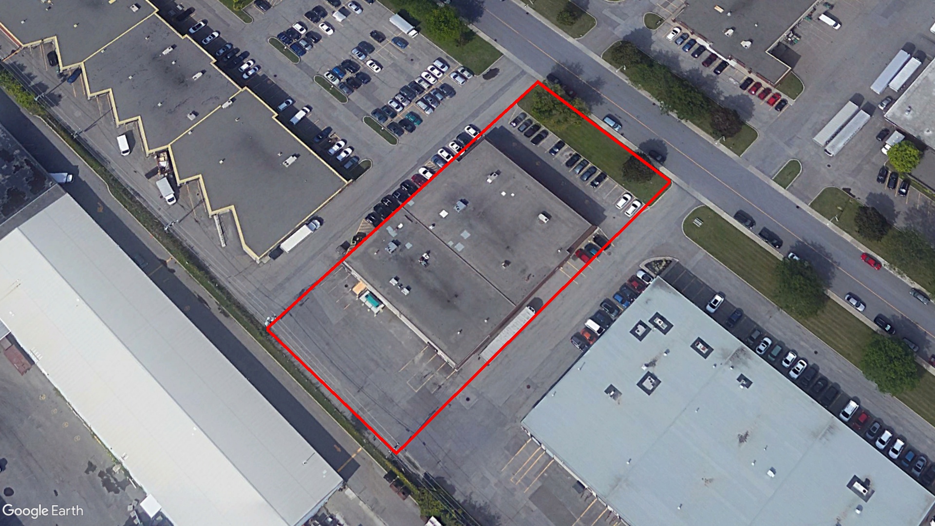 Tax Sale Montreal, Quebec - 041013-95