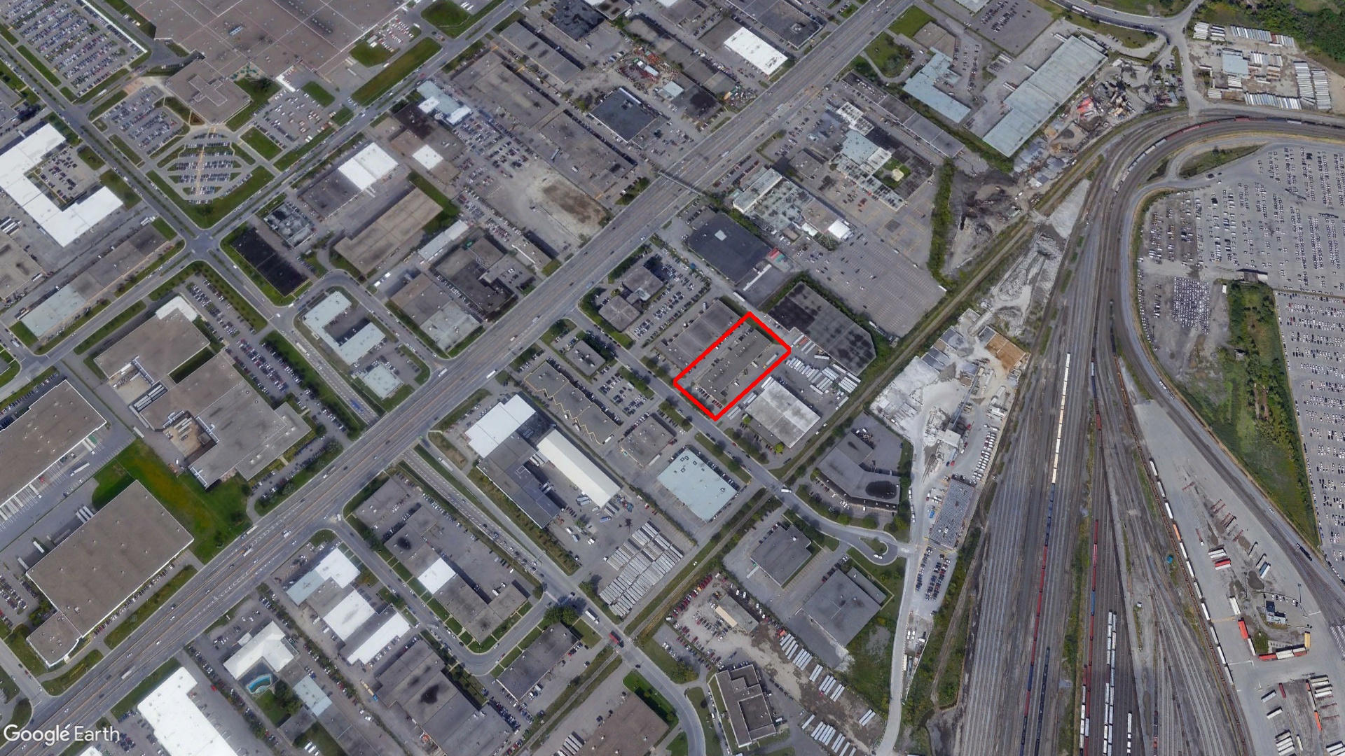 Tax Sale Montreal, Quebec - 041013-91