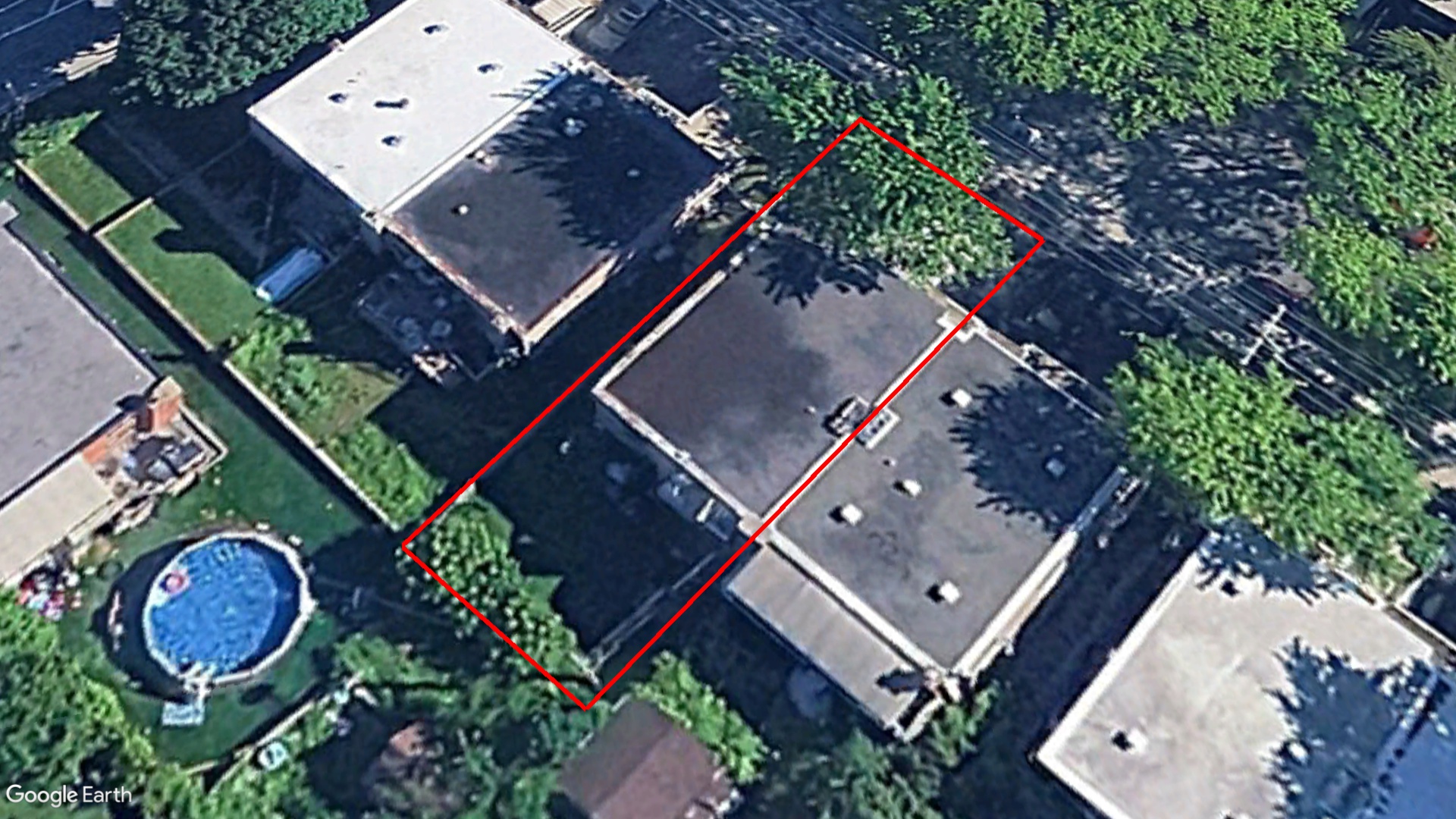 Tax Sale Montreal, Quebec - 020719-72