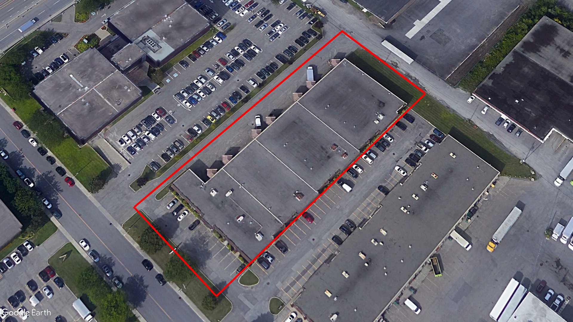 Tax Sale Montreal, Quebec - 041013-90