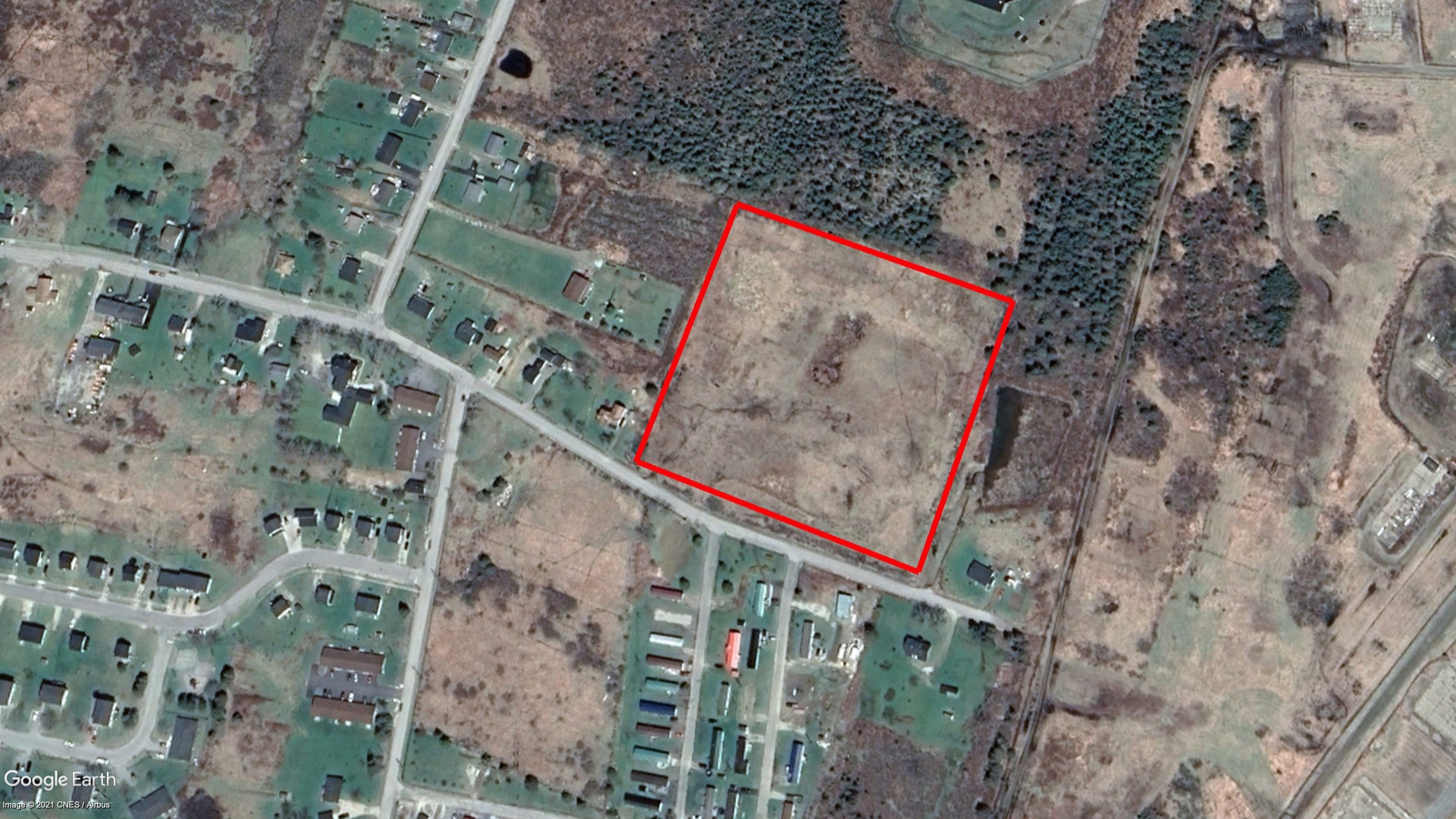 Tax Sale Yarmouth, Nova Scotia - 01758853