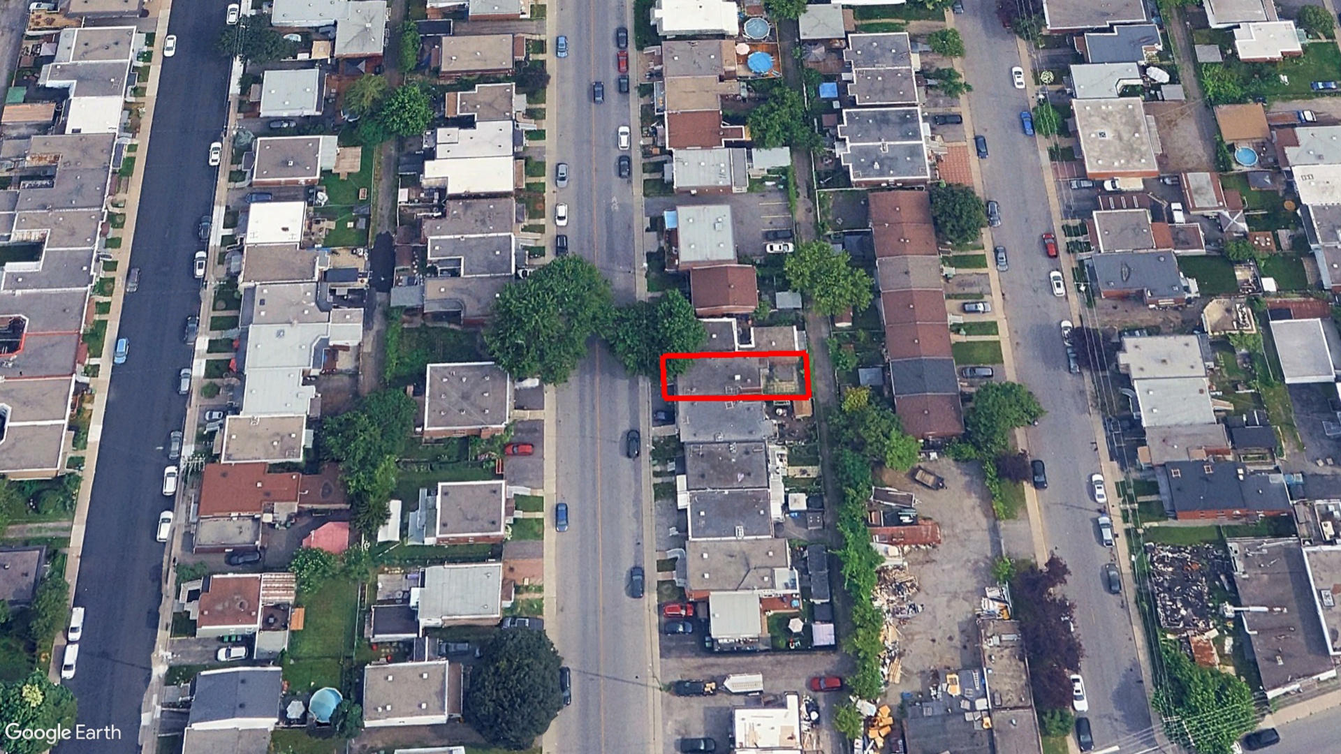 Tax Sale Montreal, Quebec - 050577-76