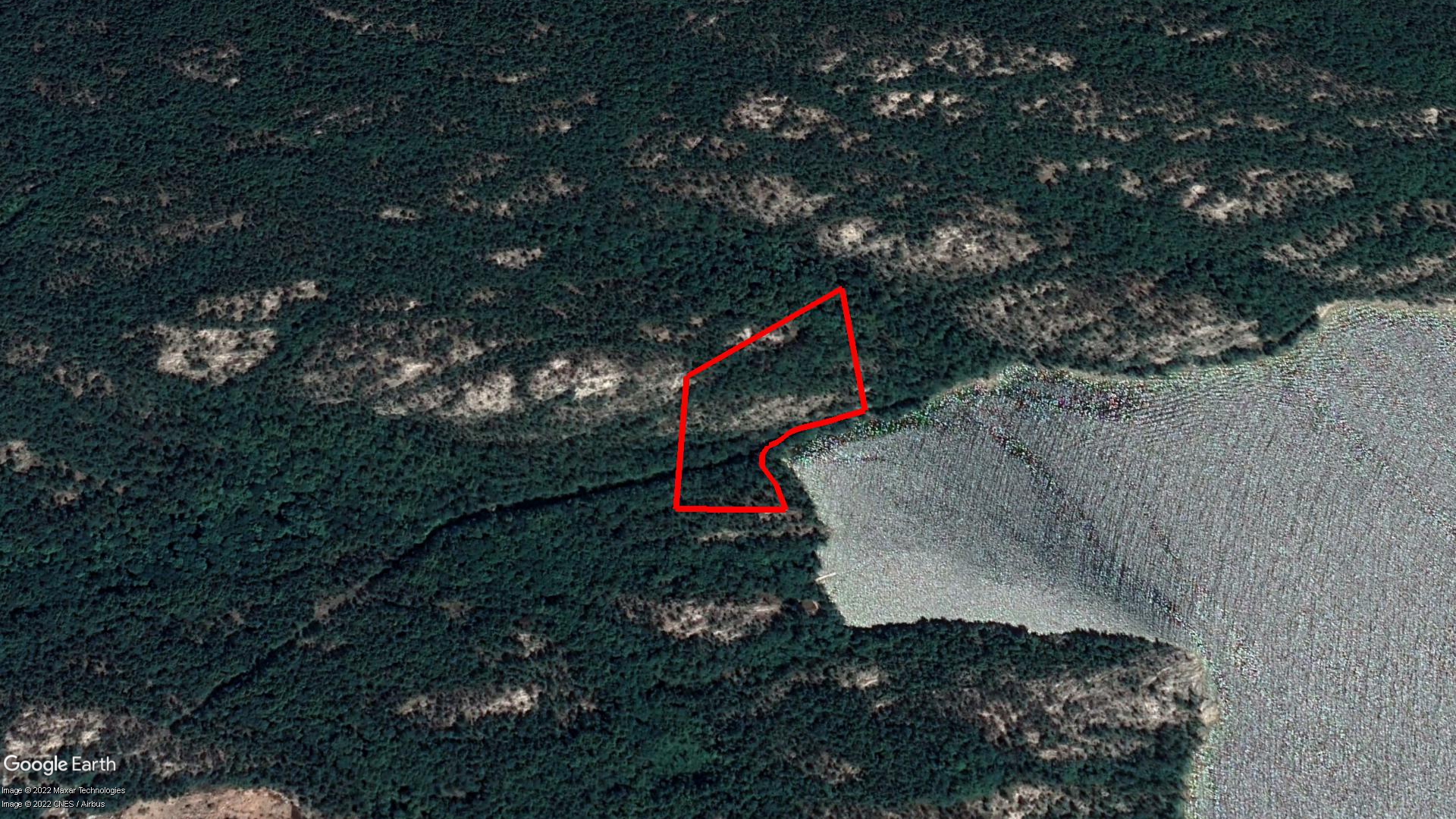 Tax Sale Killarney, Ontario - 51 36 000 002 08040 0000