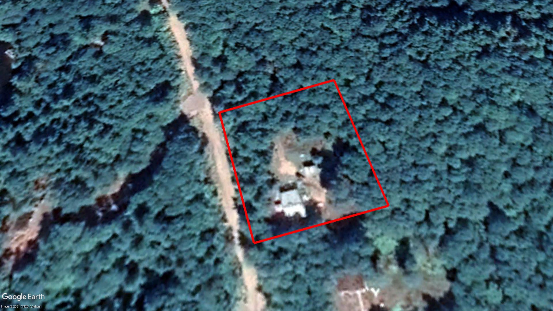 Tax Sale  Des-Collines-De-L'outaouais, Quebec - 7465-40-4584