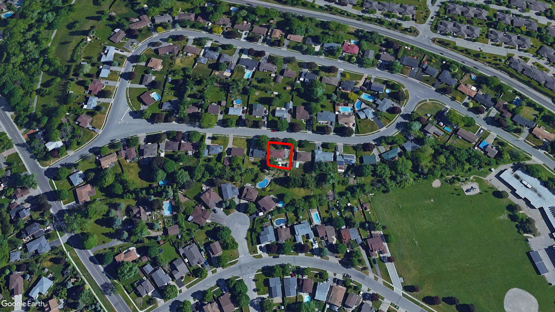 Tax Sale Cambridge, Ontario - 30 06 060 055 07200 0000