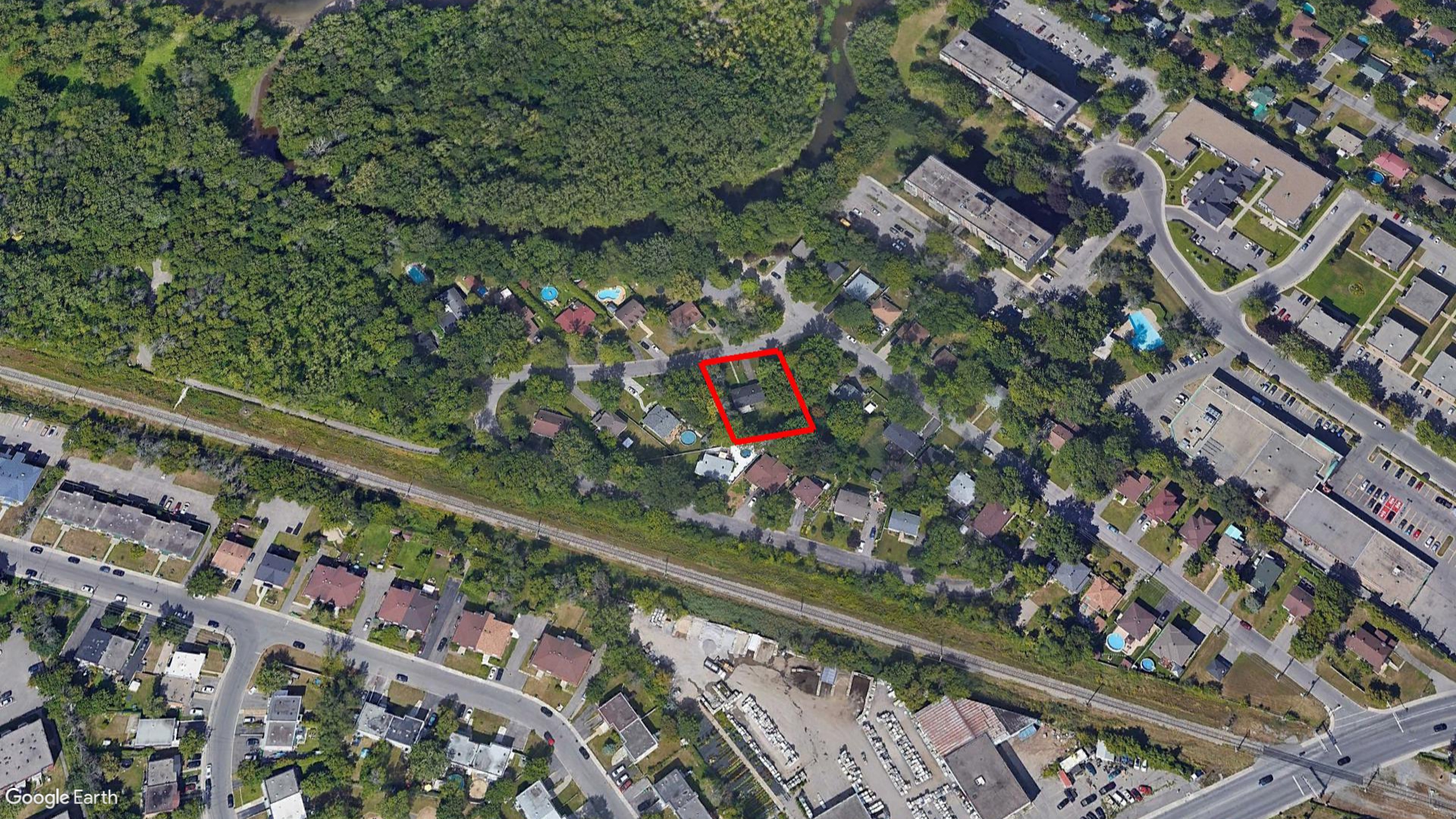 Tax Sale Montreal, Quebec - 040758-22