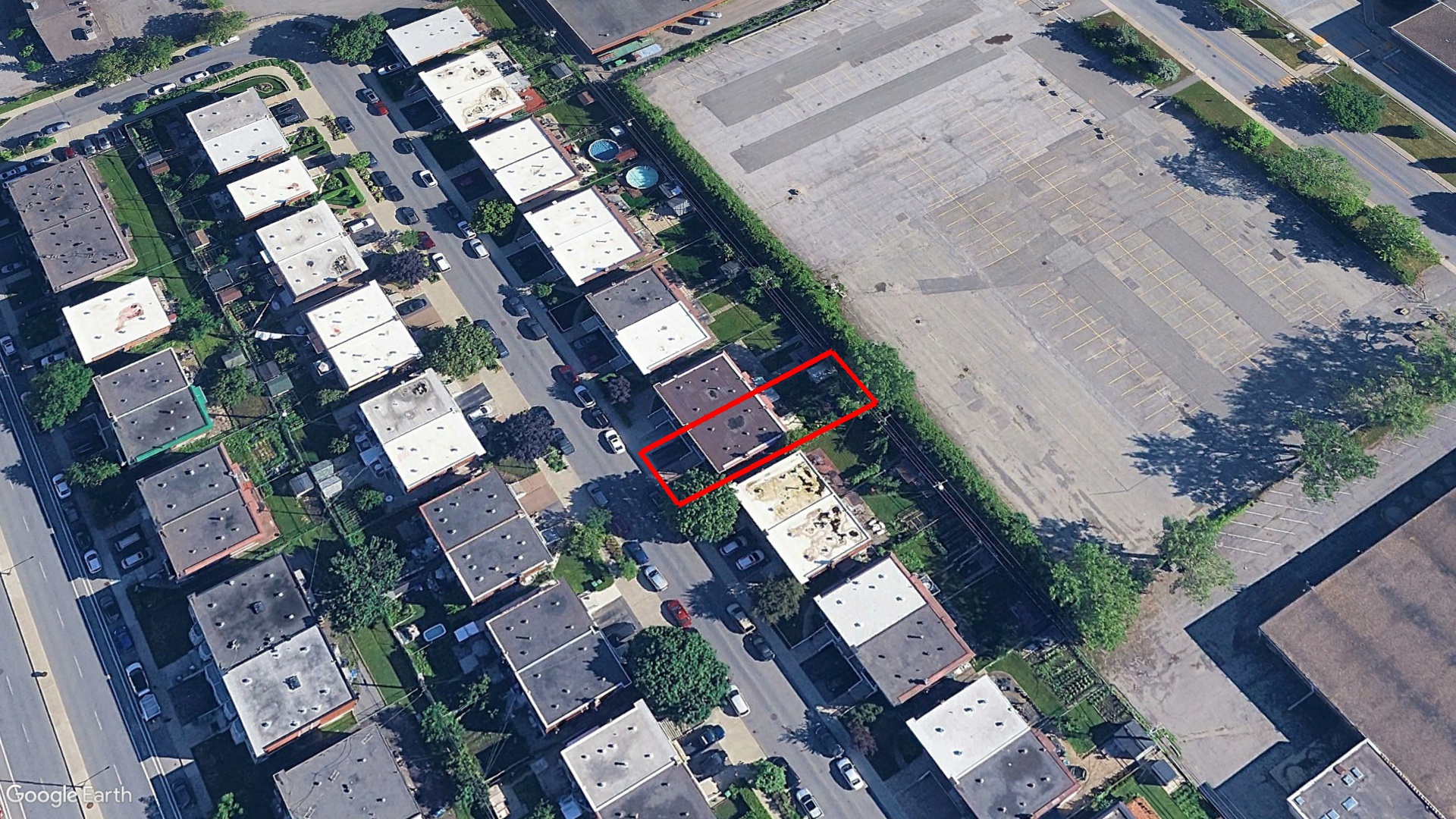 Tax Sale Montreal, Quebec - 020887-47