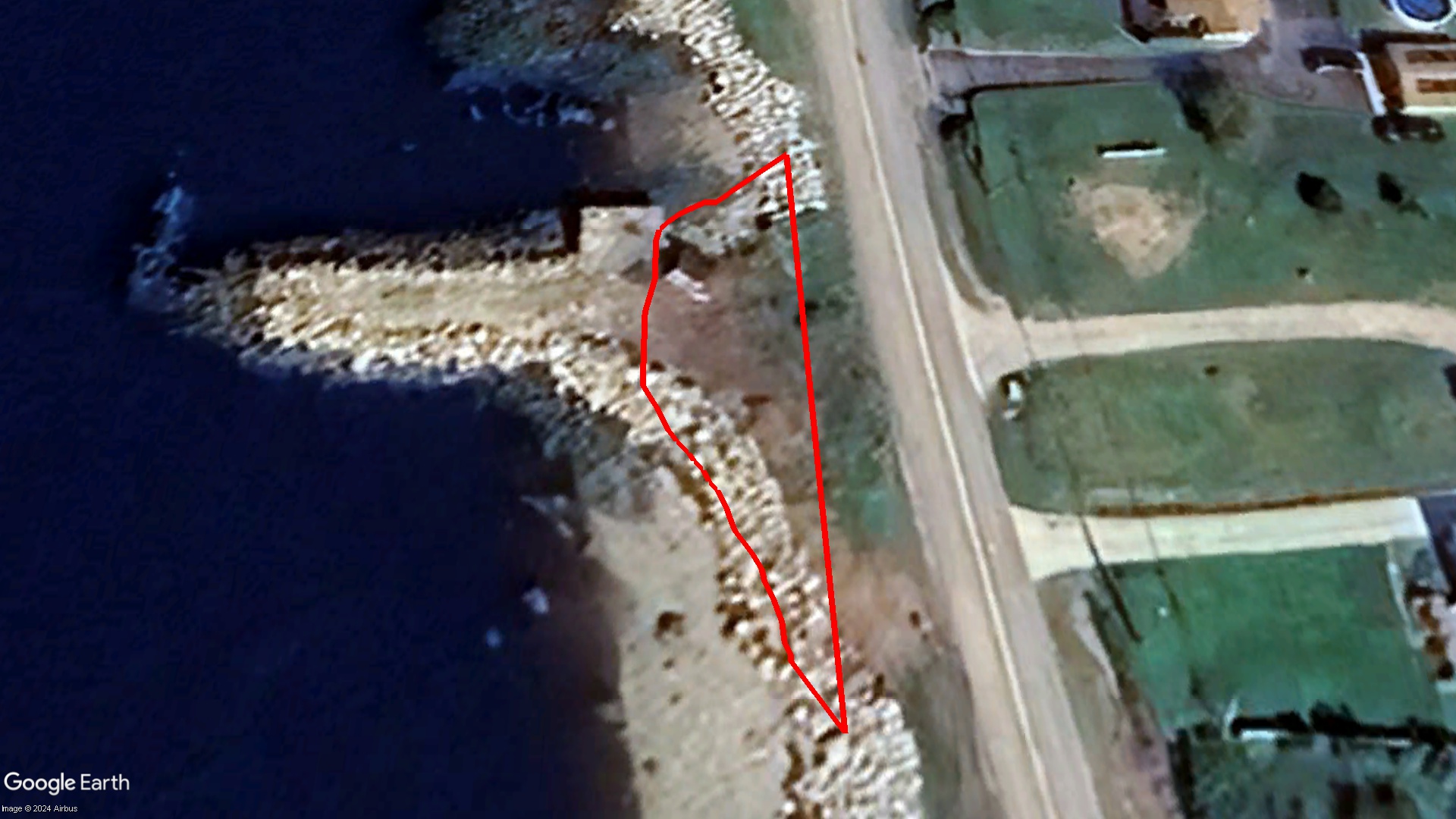 Tax Sale Shelburne, Nova Scotia - 03519724