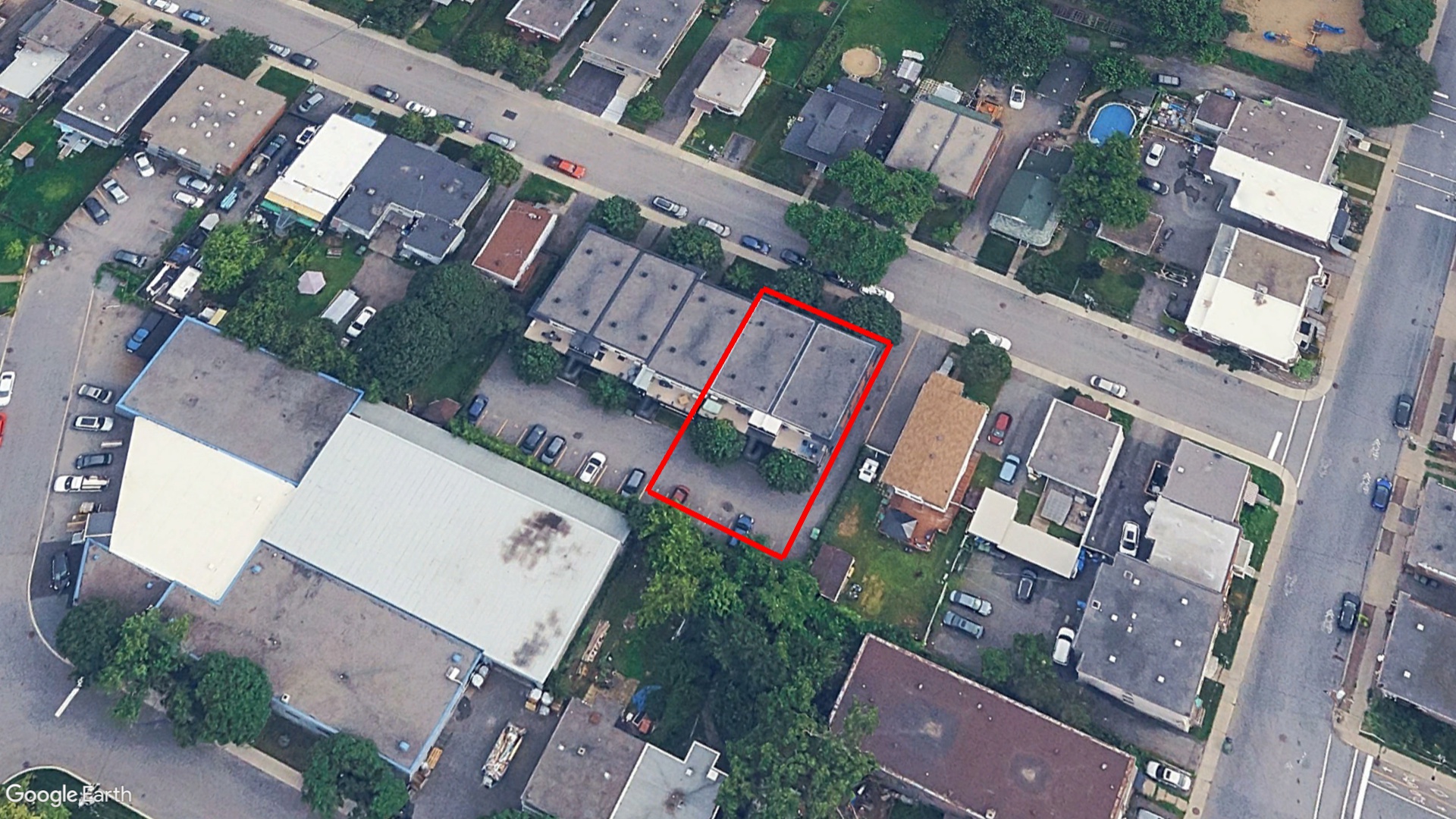 Tax Sale Montreal, Quebec - 052121-24