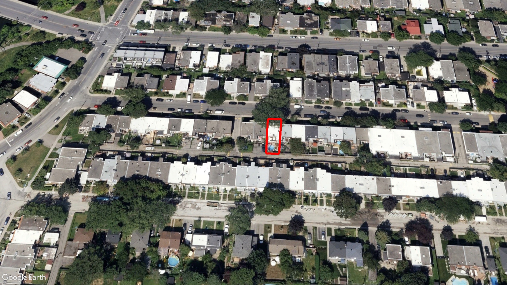 Tax Sale Montreal, Quebec - 010508-58 