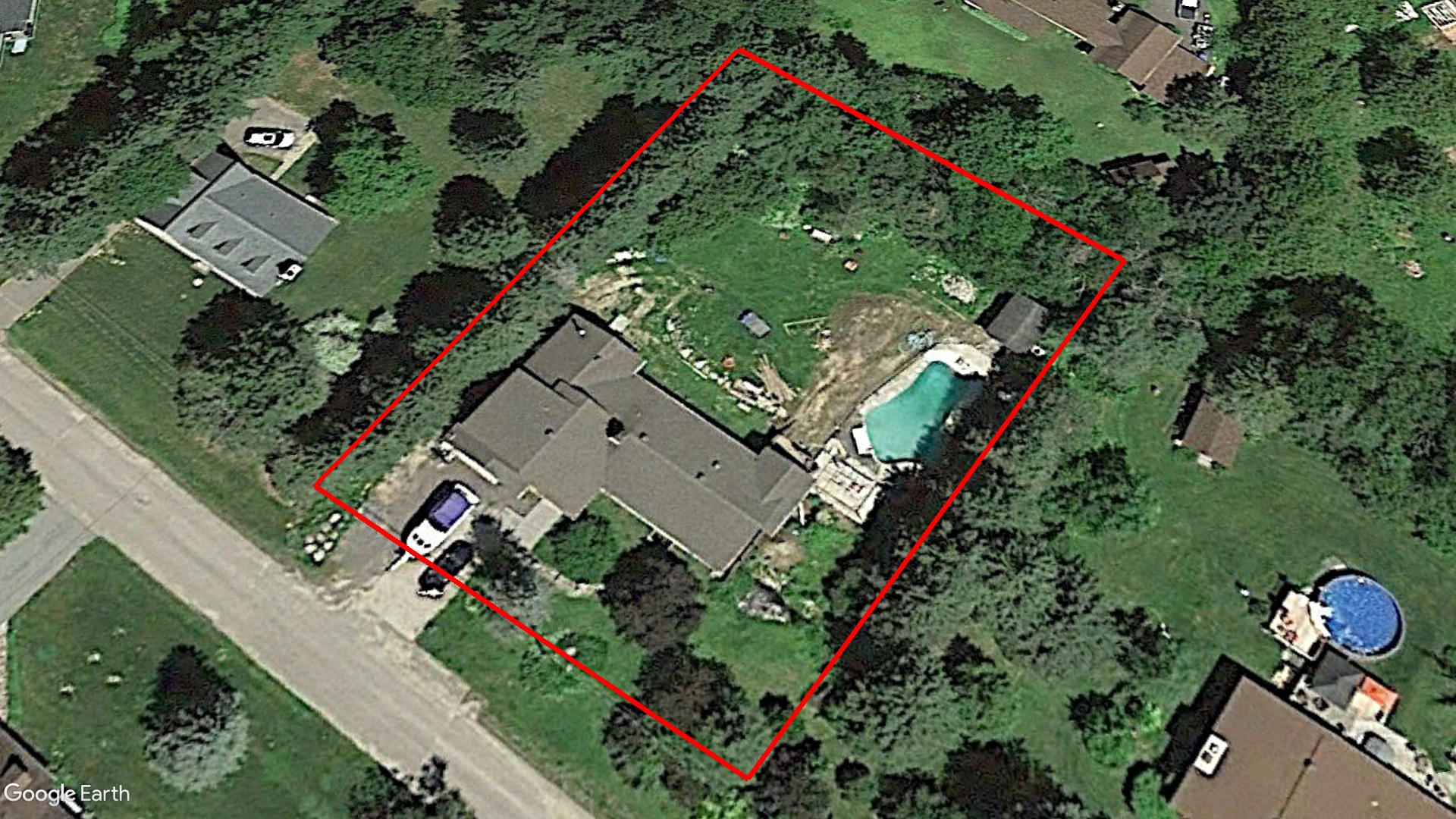 Tax Sale Les Pays-d'en-Haut, Quebec - 