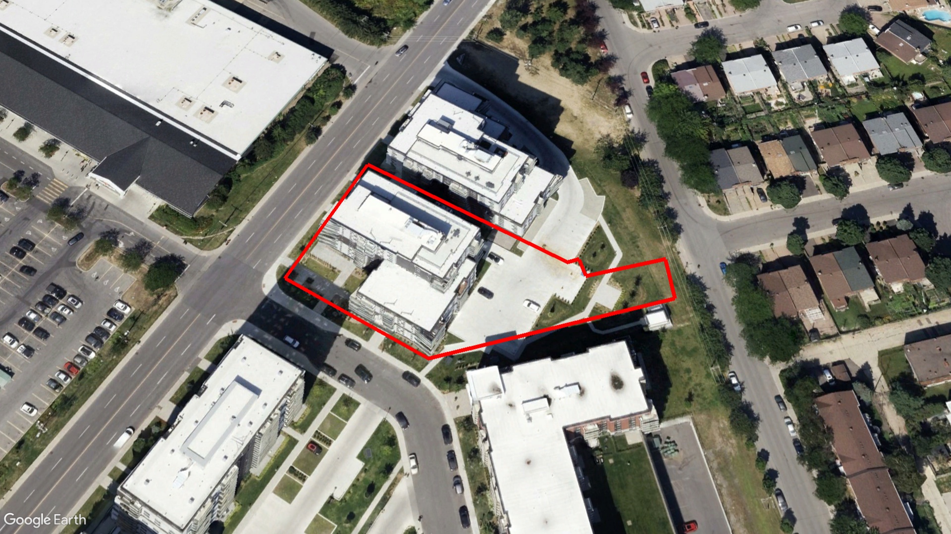 Tax Sale Montreal, Quebec - 052853-97