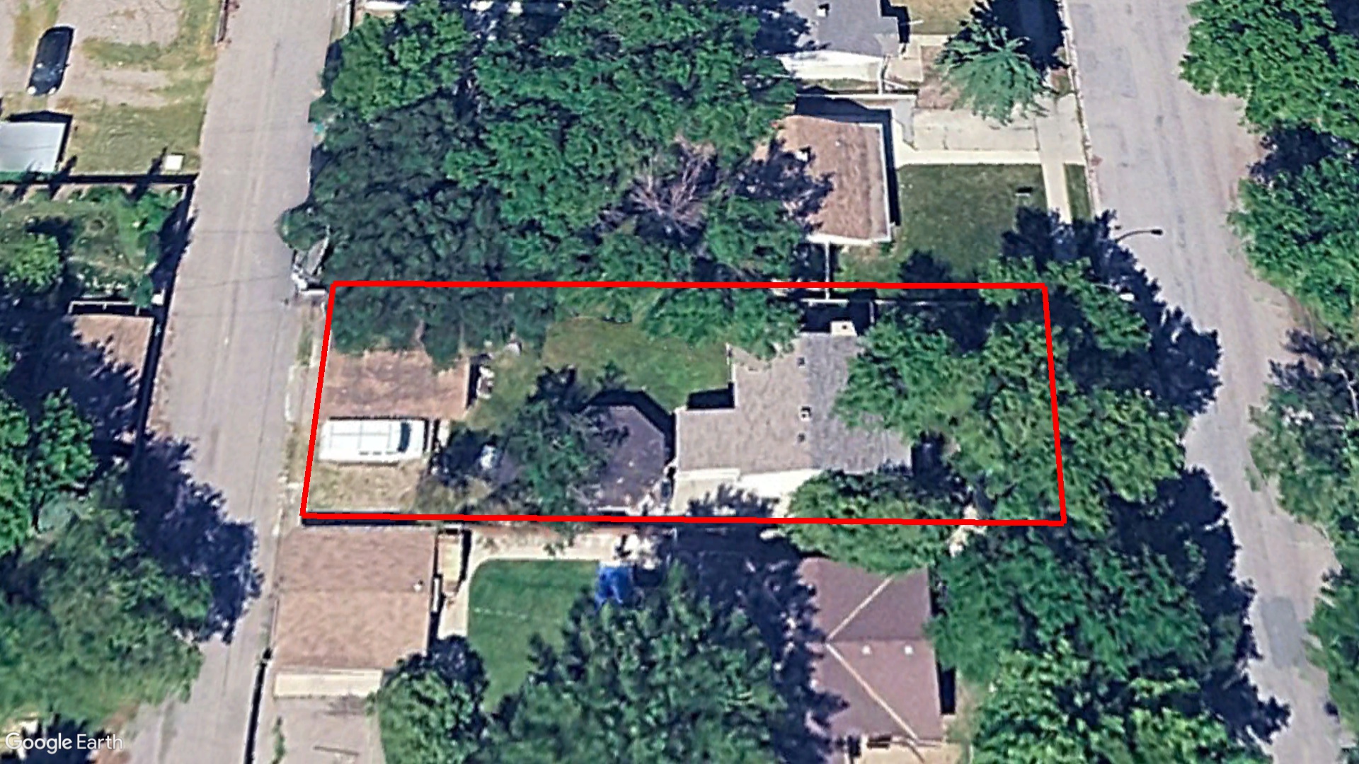 Tax Sale Lethbridge, Alberta - 001172532