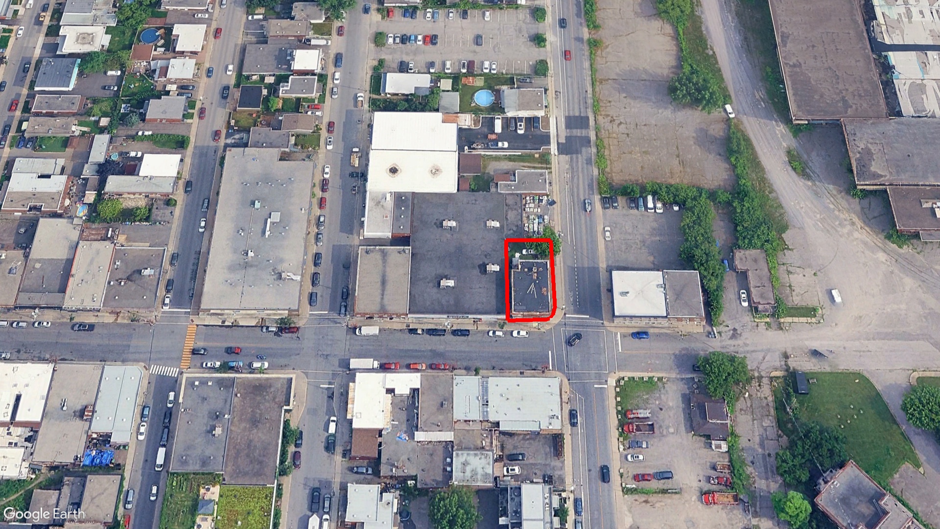 Tax Sale Montreal, Quebec - 050559-51