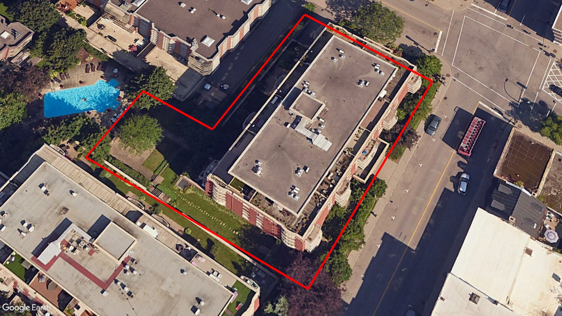 Tax Sale Montreal, Quebec - 130722-90