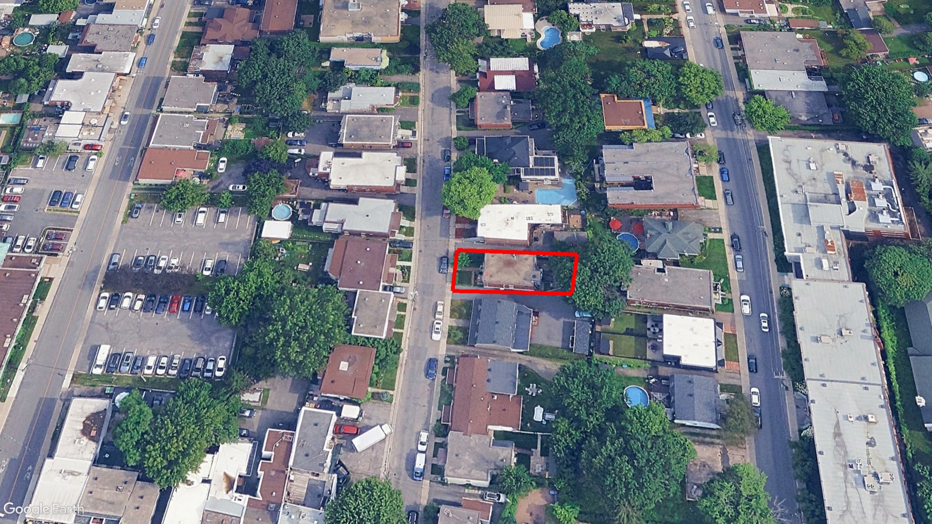 Tax Sale Montreal, Quebec - 050553-95