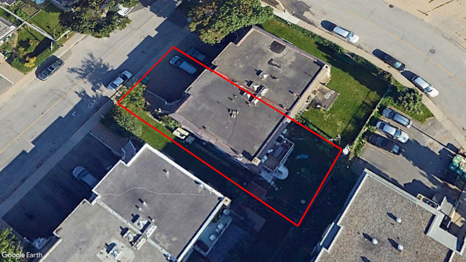 Tax Sale Montreal, Quebec - 020832-56