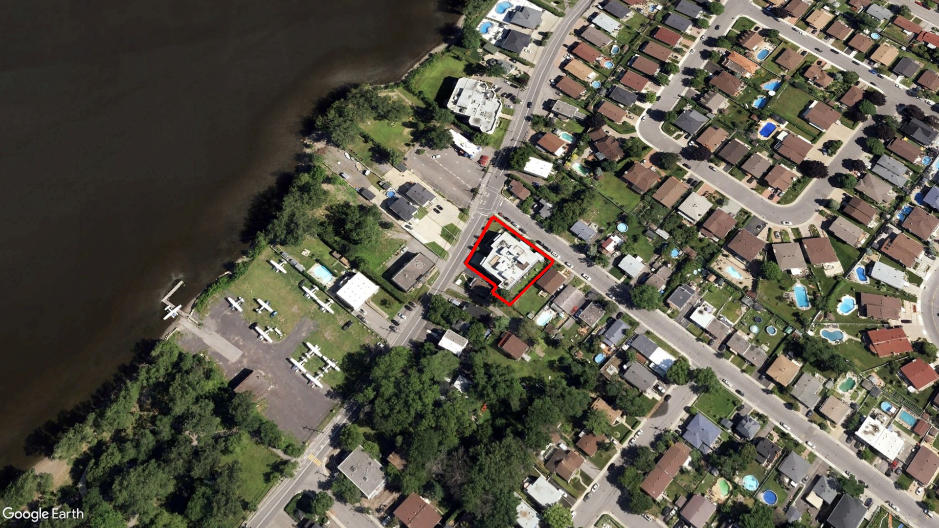 Tax Sale Montreal, Quebec - 890002-76