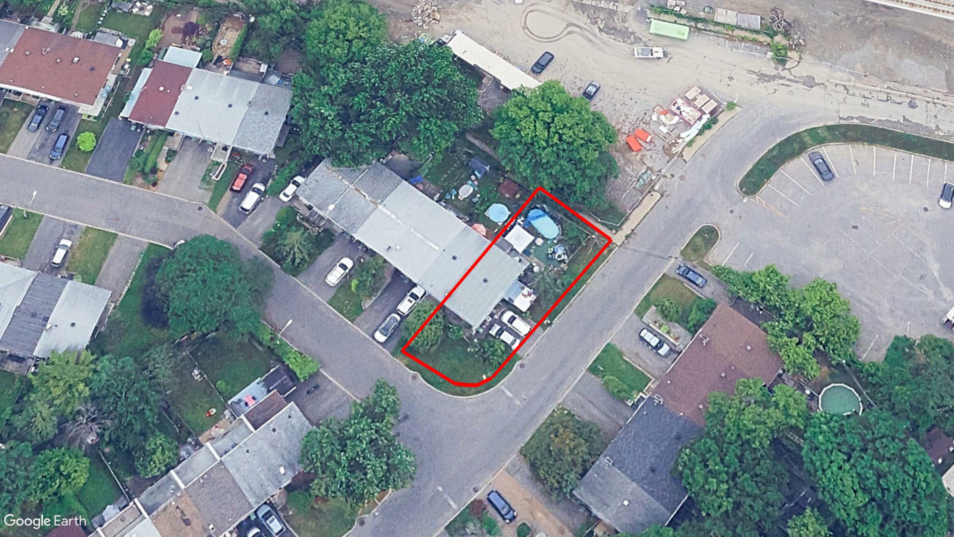 Tax Sale Montreal, Quebec - 040761-42