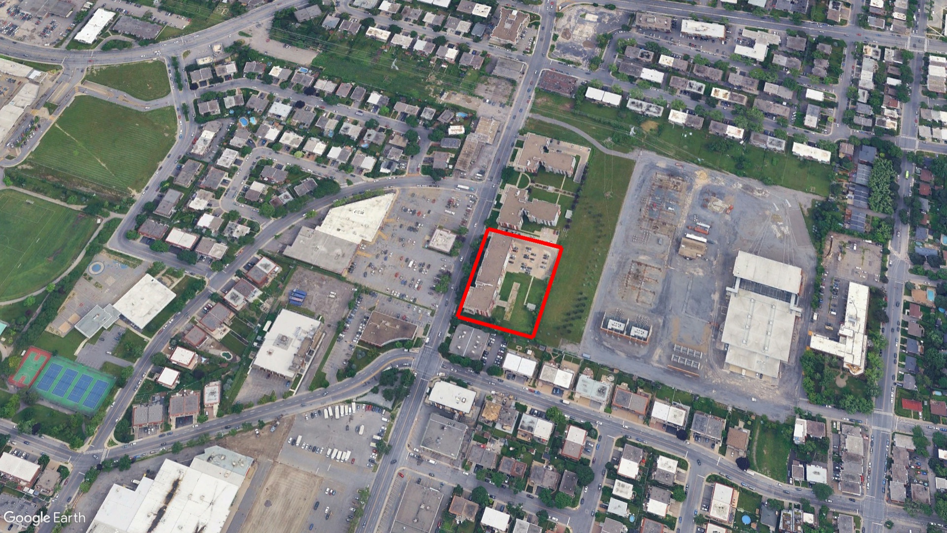 Tax Sale Montreal, Quebec - 051547-52