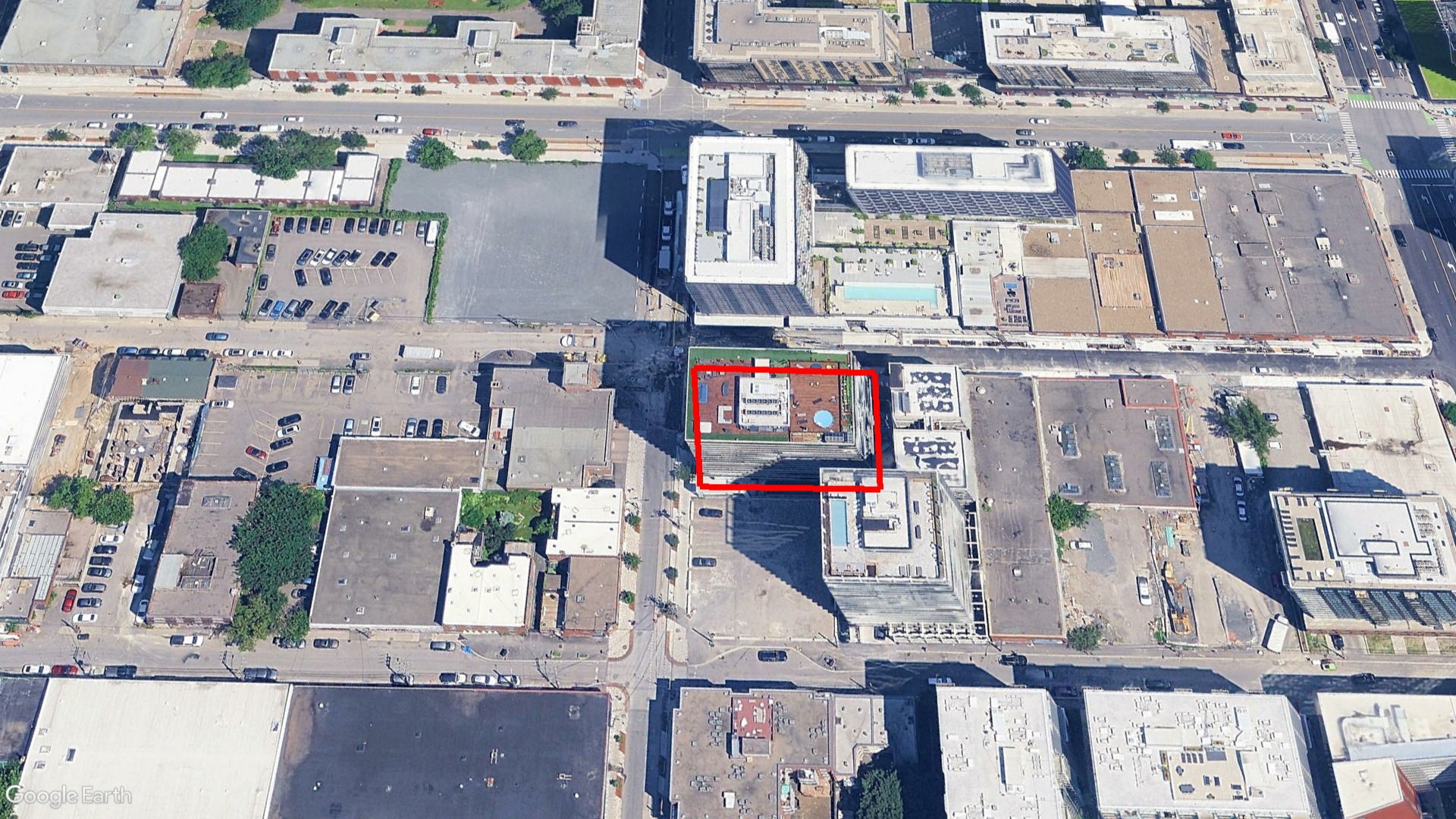 Tax Sale Montreal, Quebec - 120109-26