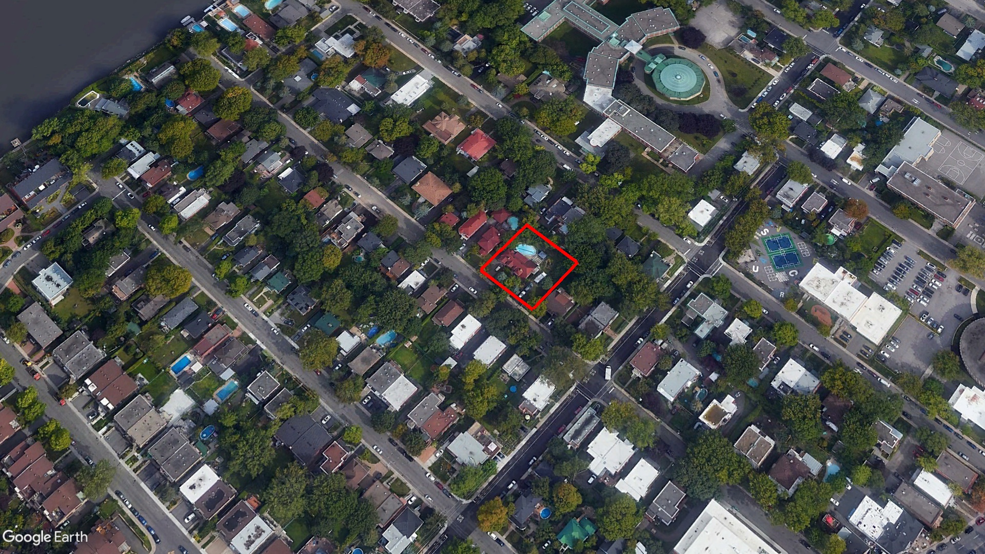 Tax Sale Montreal, Quebec - 741972-00