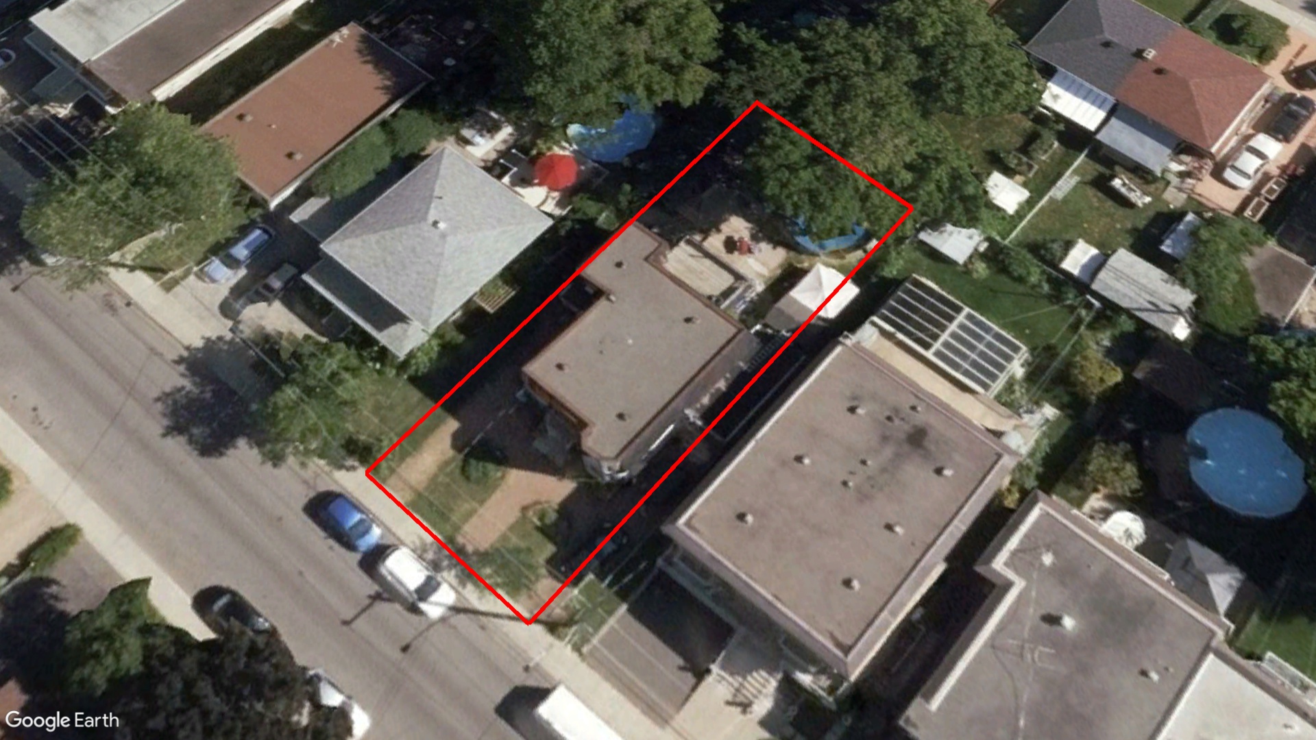 Tax Sale Montreal, Quebec - 020768-54