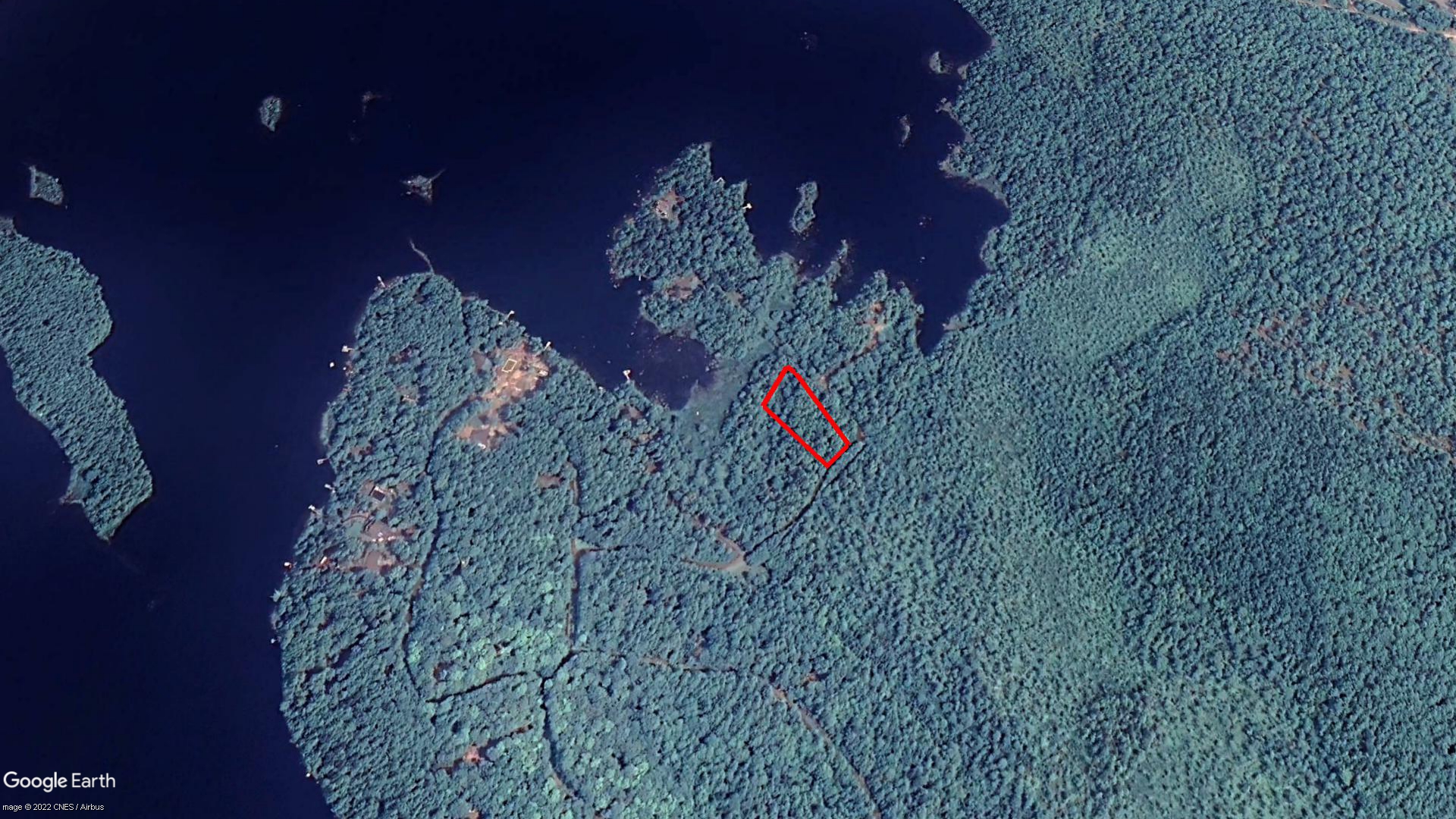 Tax Sale Queens, Nova Scotia - 04673646