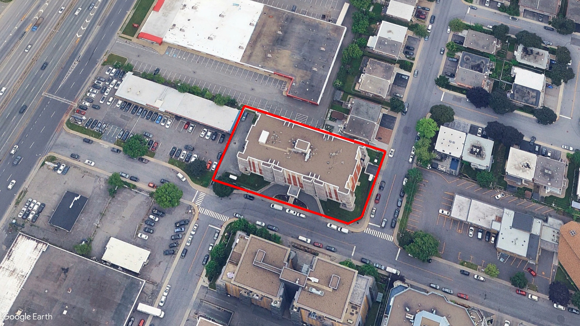 Tax Sale Montreal, Quebec - 051616-14