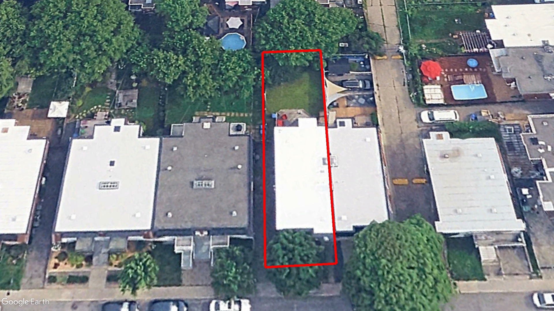 Tax Sale Montreal, Quebec - 010529-35