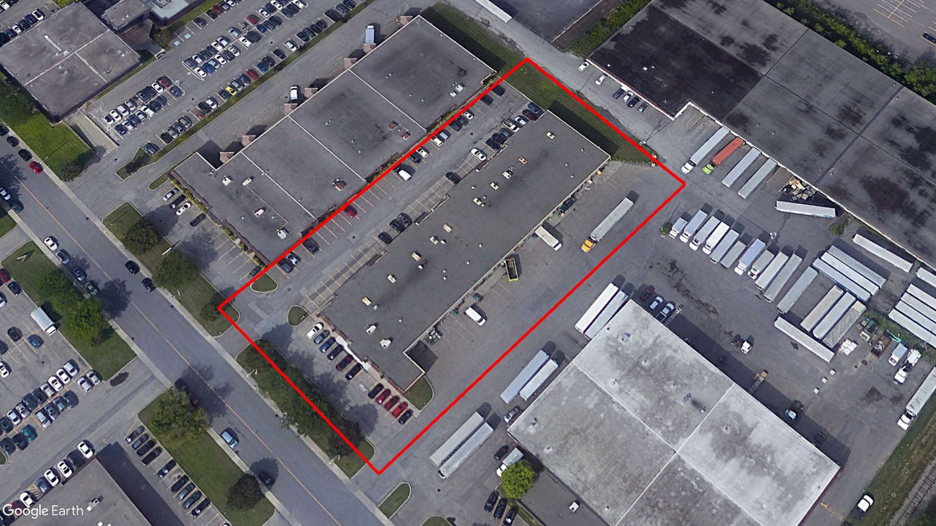 Tax Sale Montreal, Quebec - 041013-91