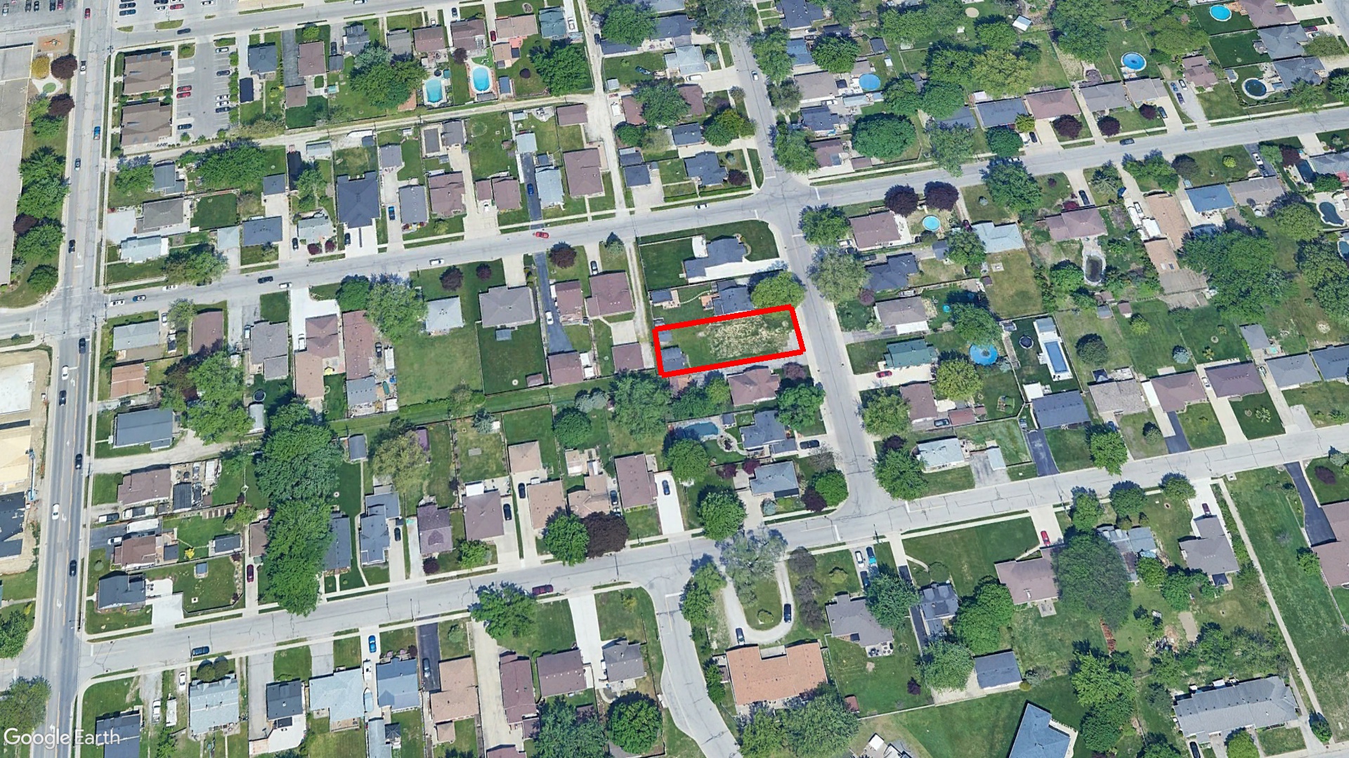 Tax Sale Tecumseh, Ontario - 37 44 160 000 05500 0000