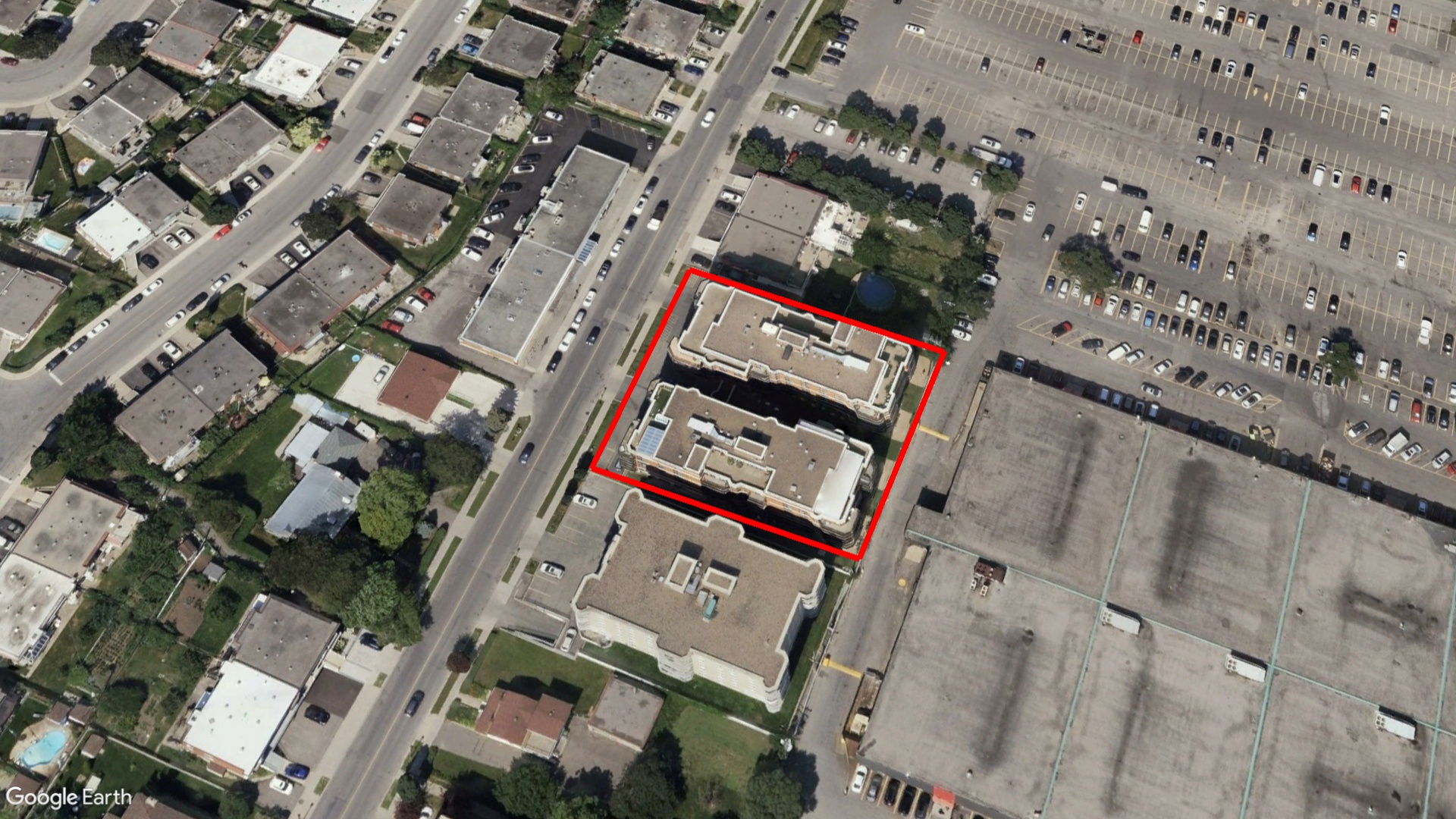 Tax Sale Montreal, Quebec - 051628-25 