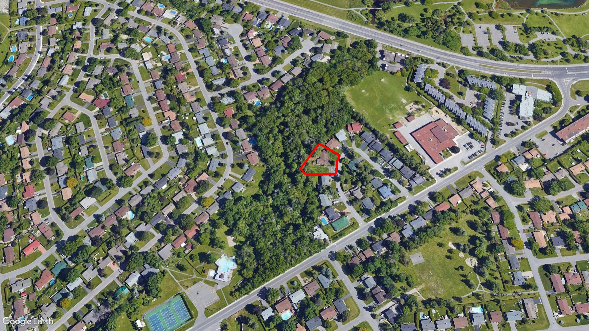 Tax Sale Ottawa, Ontario - 0614.120.215.10120.0000