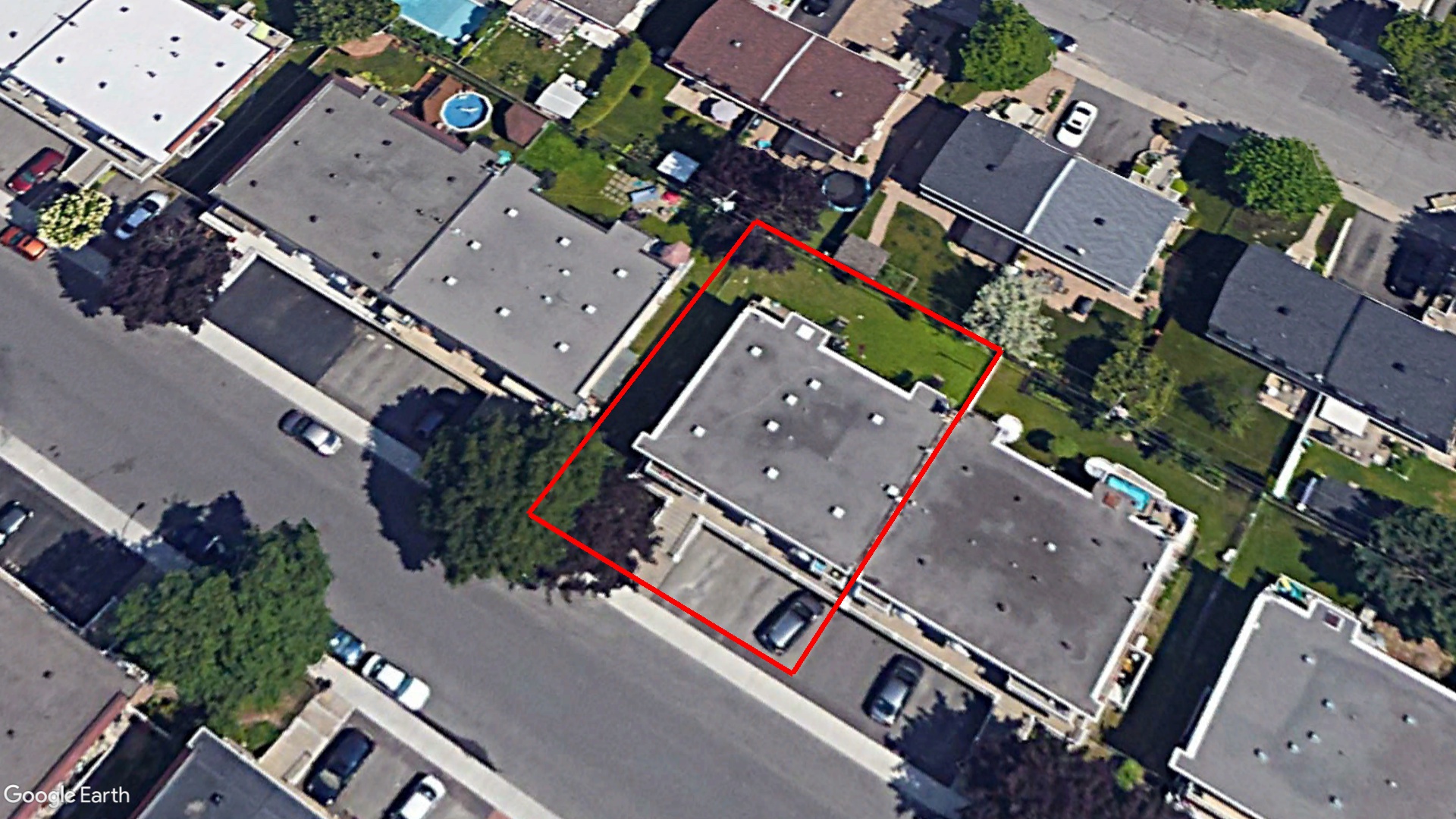 Tax Sale Montreal, Quebec - 020956-80