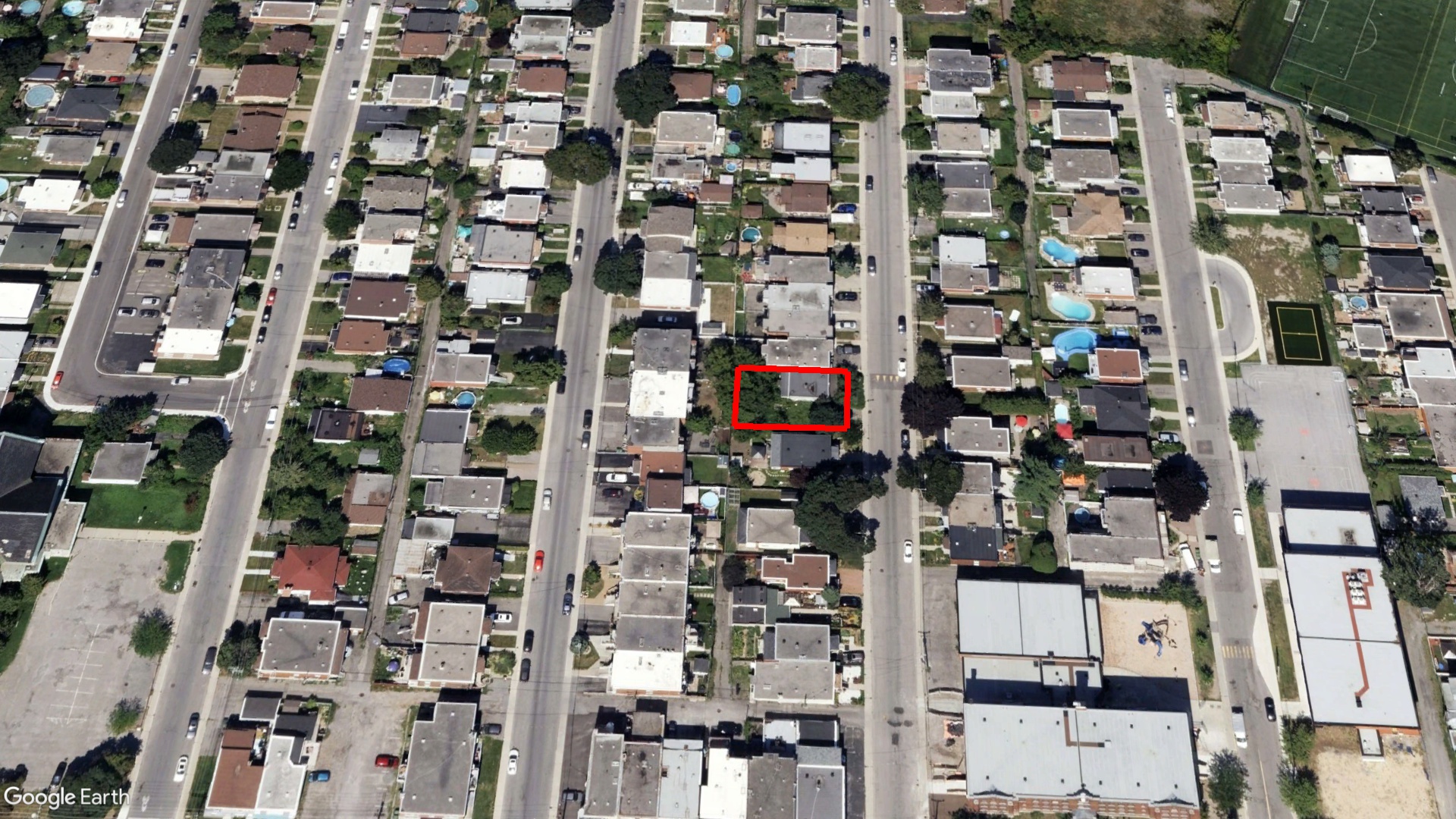 Tax Sale Montreal, Quebec - 050578-81