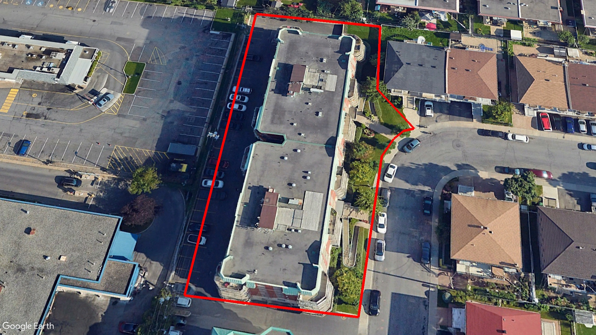 Tax Sale Montreal, Quebec - 051376-80 