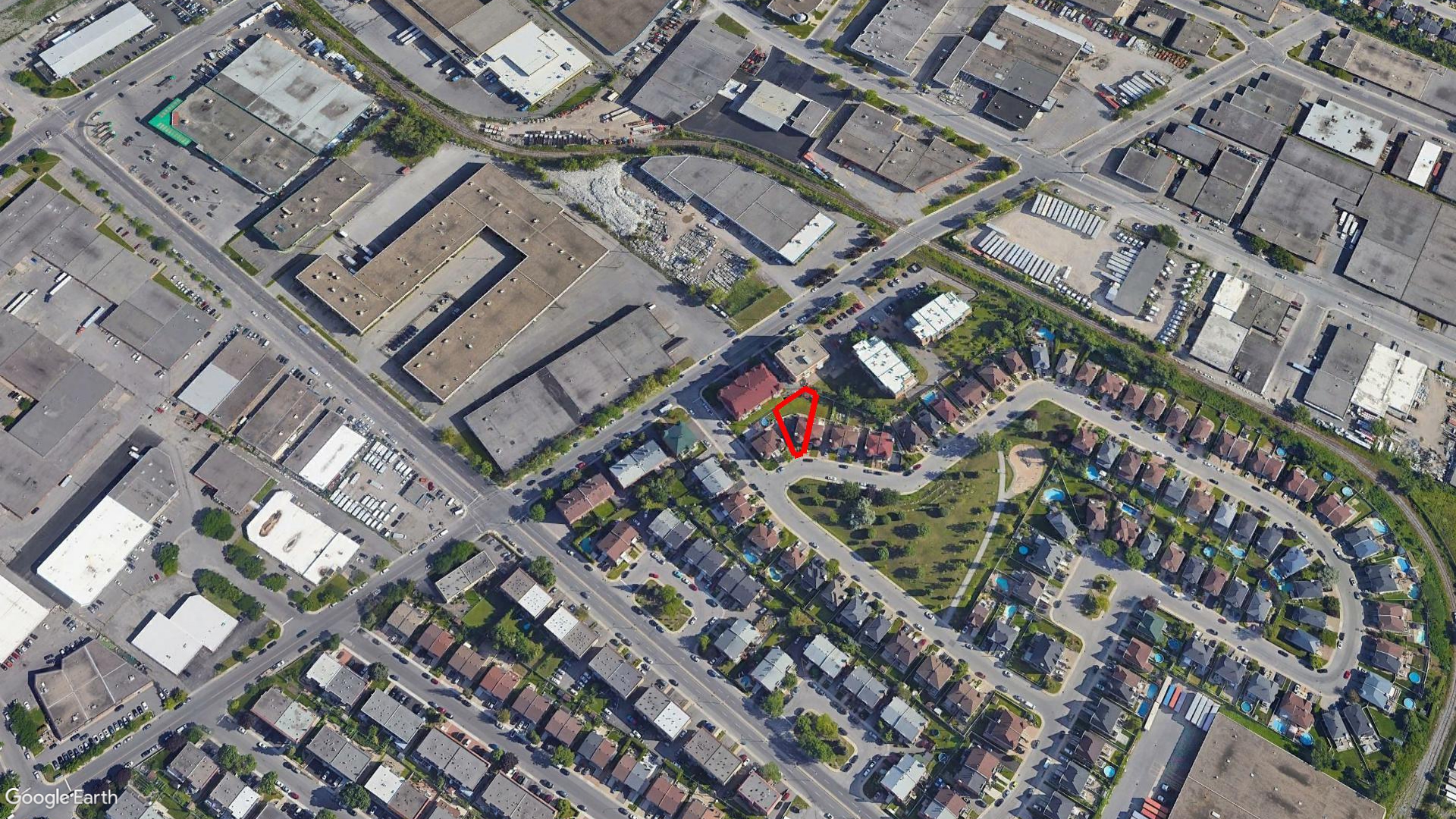 Tax Sale Montreal, Quebec - 050267-03