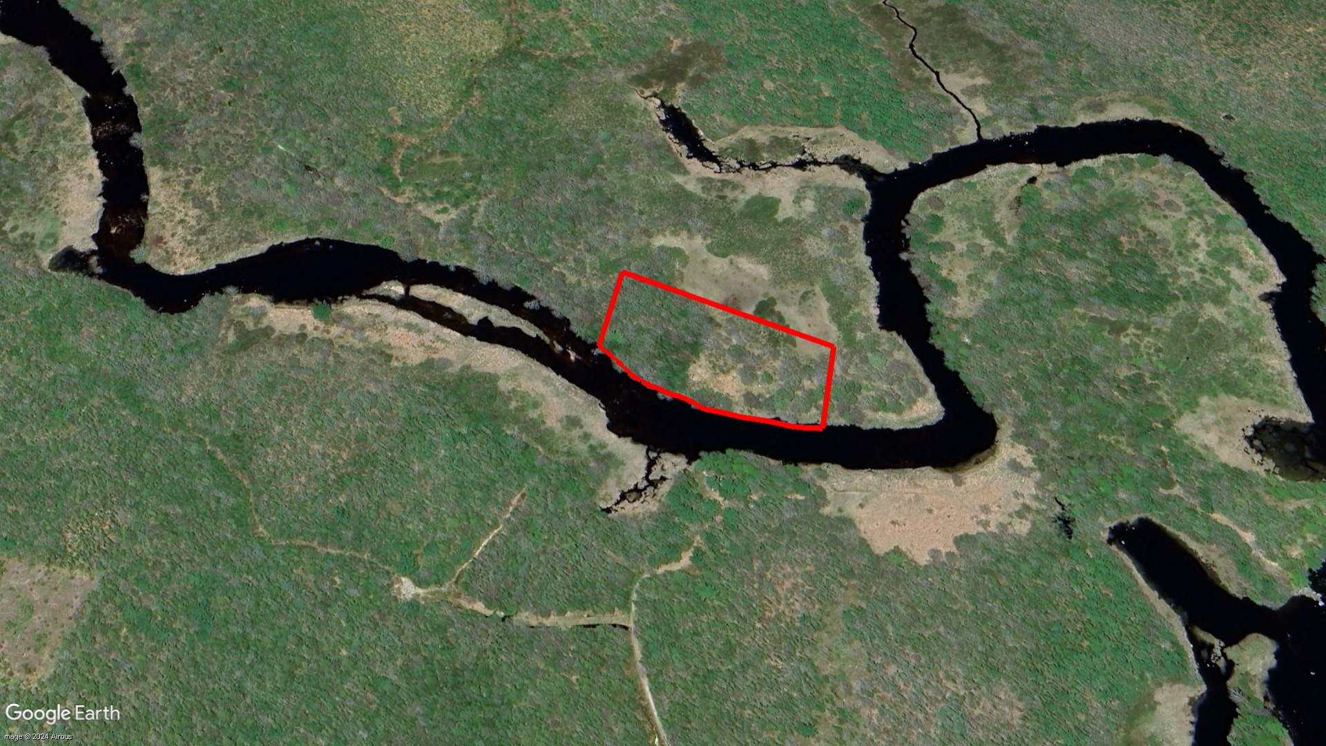 Tax Sale Chester, Nova Scotia - 02294931