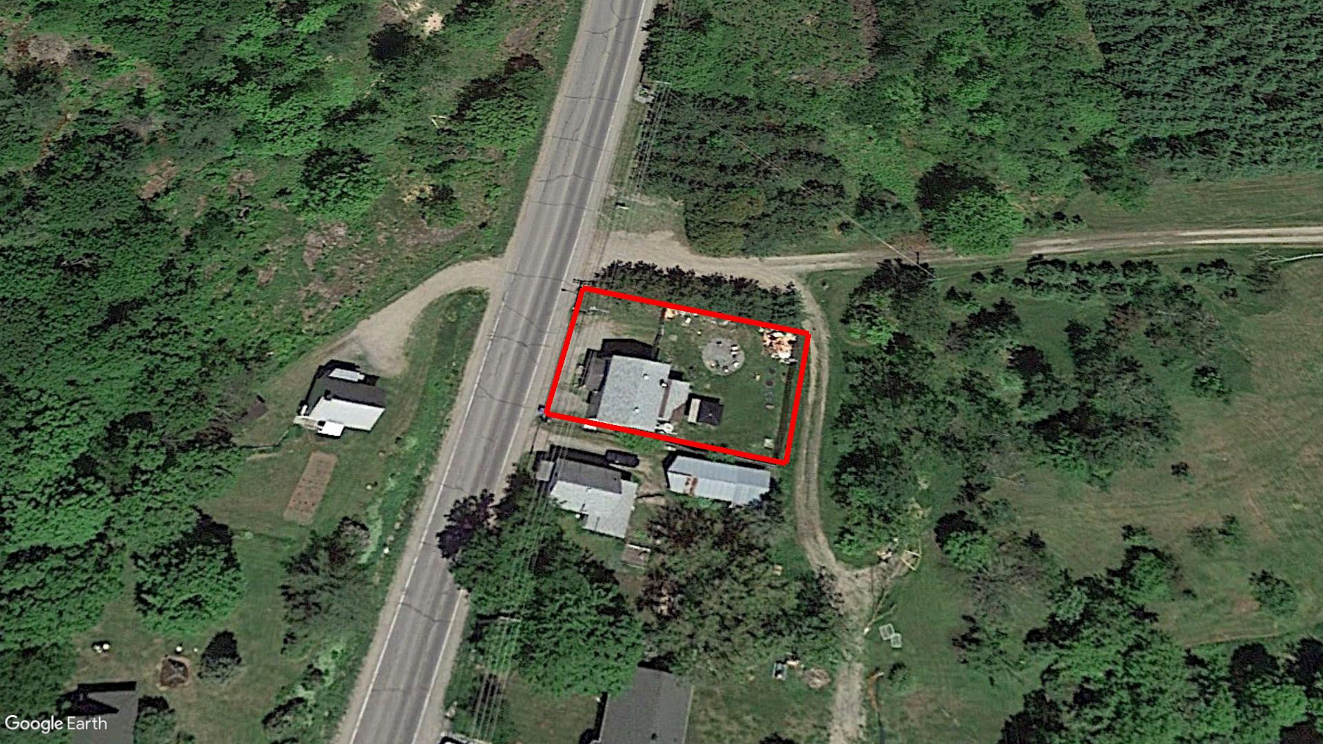 Tax Sale  Des-Collines-De-L'outaouais, Quebec - 8951-16-3043