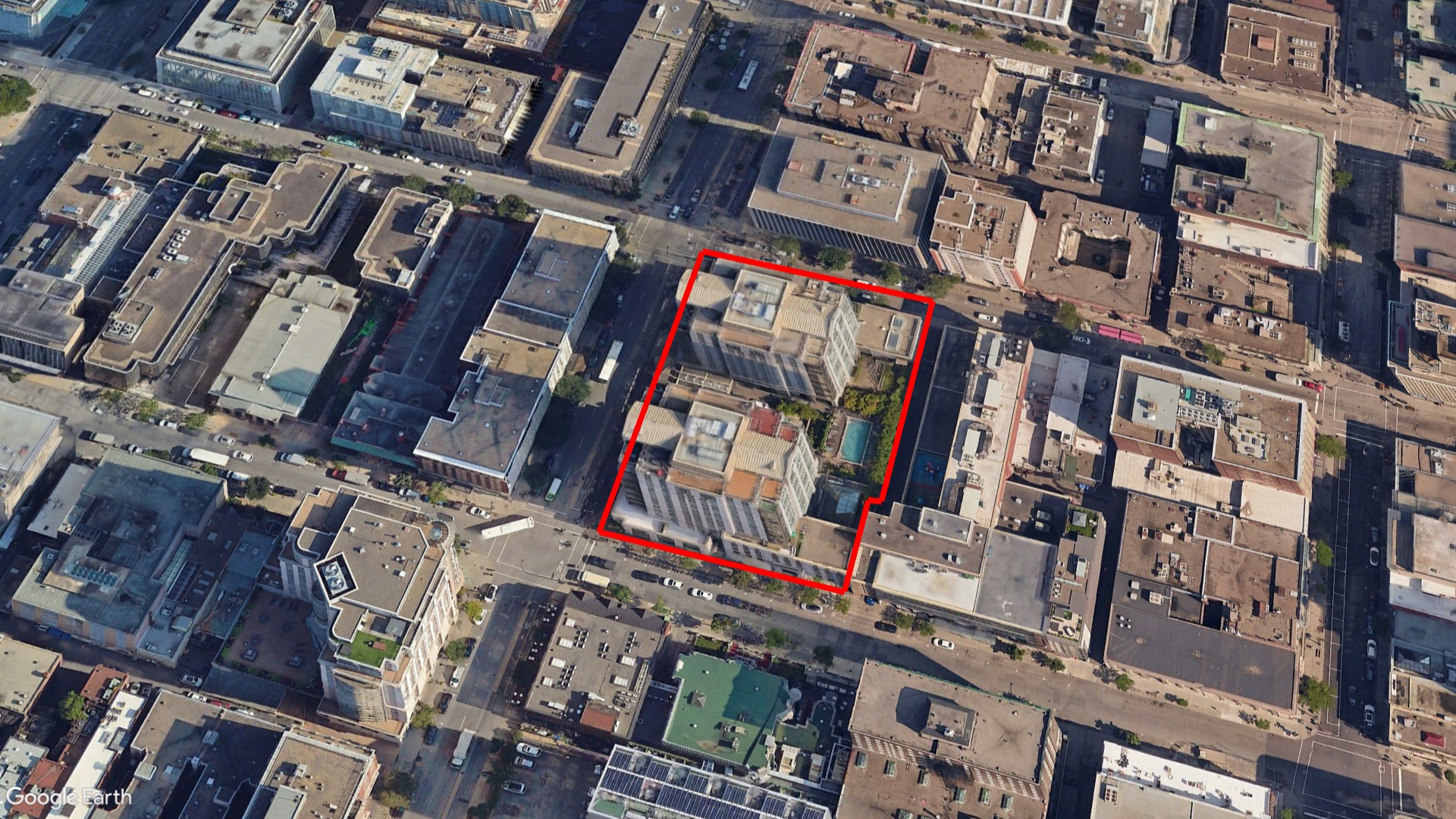 Tax Sale Montreal, Quebec - 141002-49